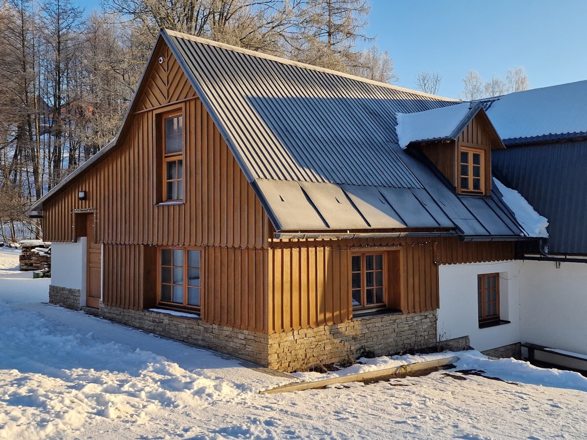 Op 1,5 km van de piste: gezellig vakantiehuis in Vysoké nad Jizerou - foto 7