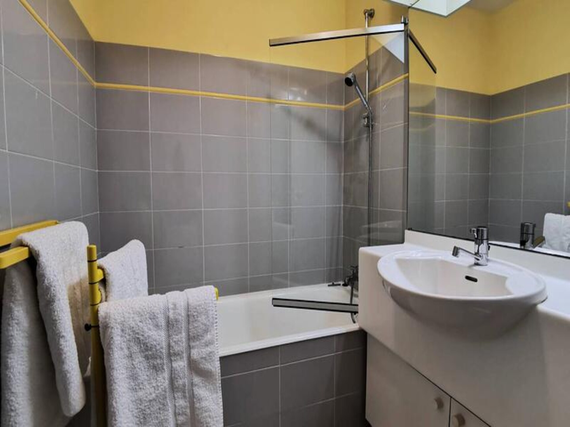 Licht appartement op 150m van Grande Plage met balkon op zuiden - foto 8