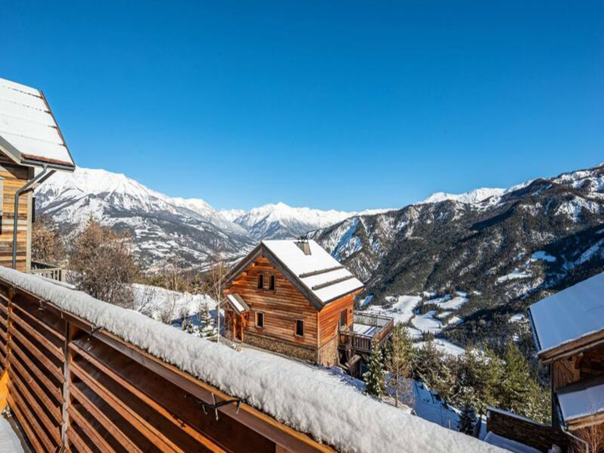 Ruim chalet voor 16 personen met jacuzzi, vlakbij de gondel in Pra Loup - foto 13