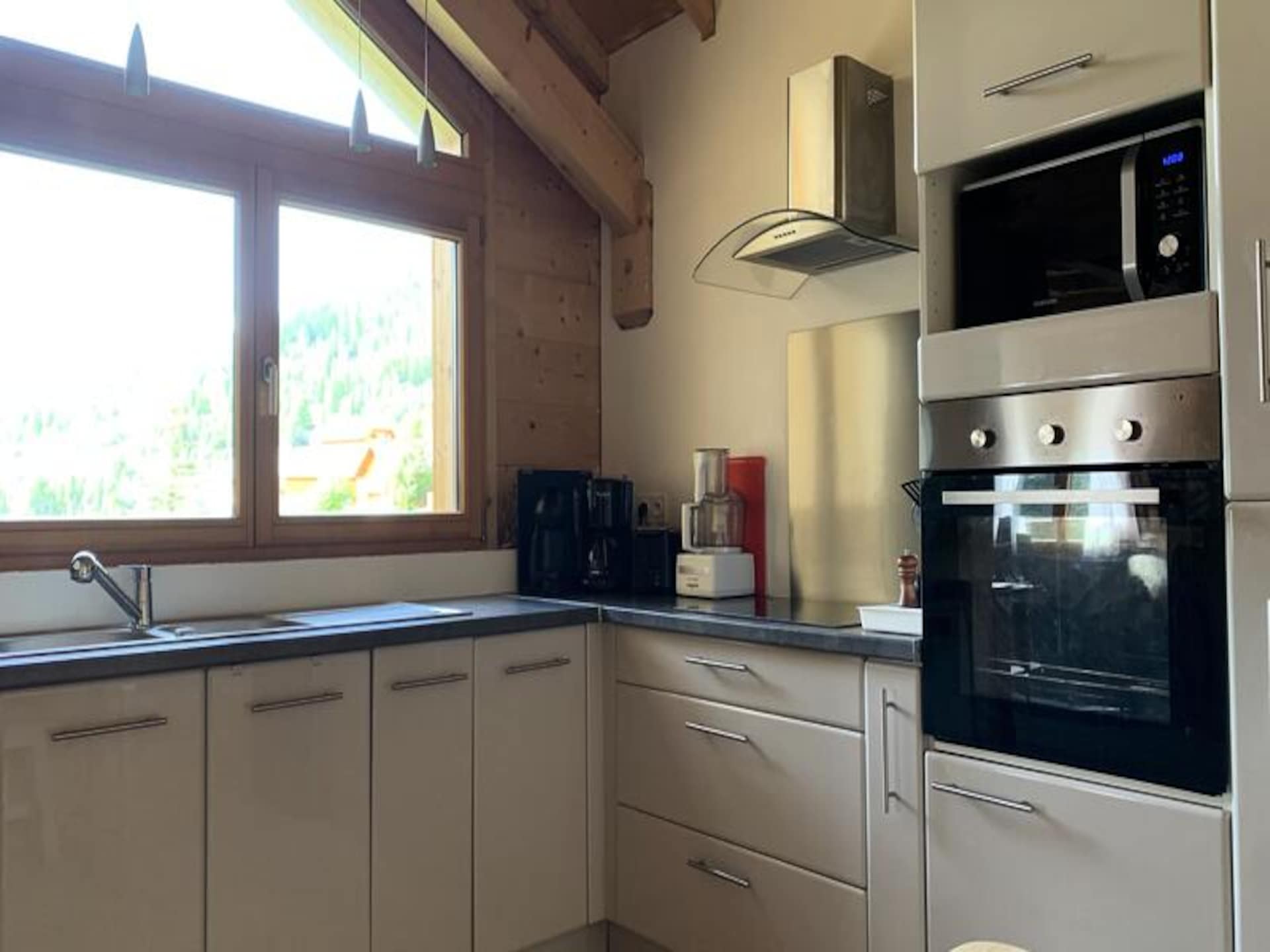 Ruim modern appartement in Uvernet Fours voor 10 personen - foto 2
