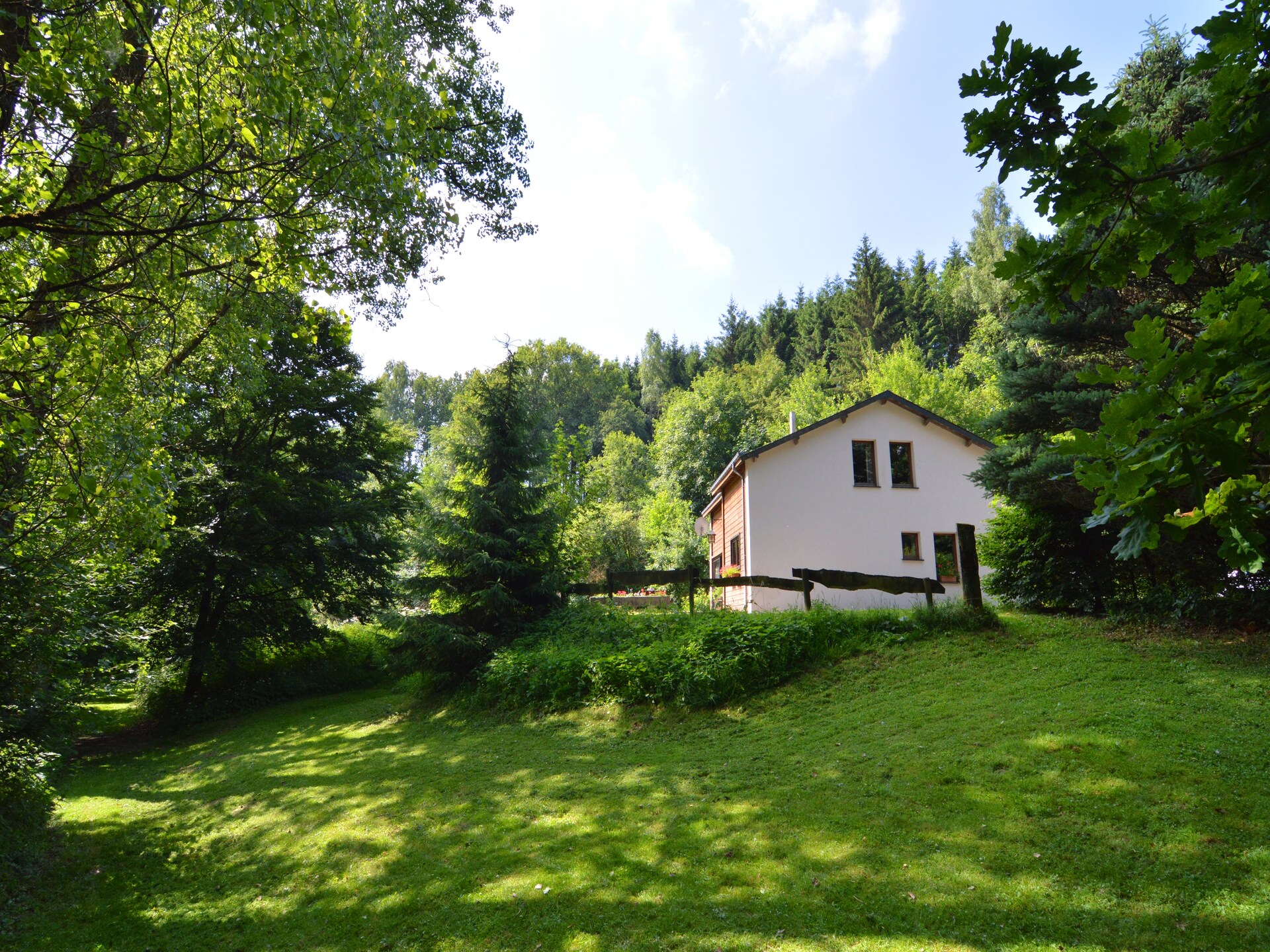 Op 1 km van het meer: 10-persoons vakantiehuis in Bouillon-Noirefontaine - foto 26