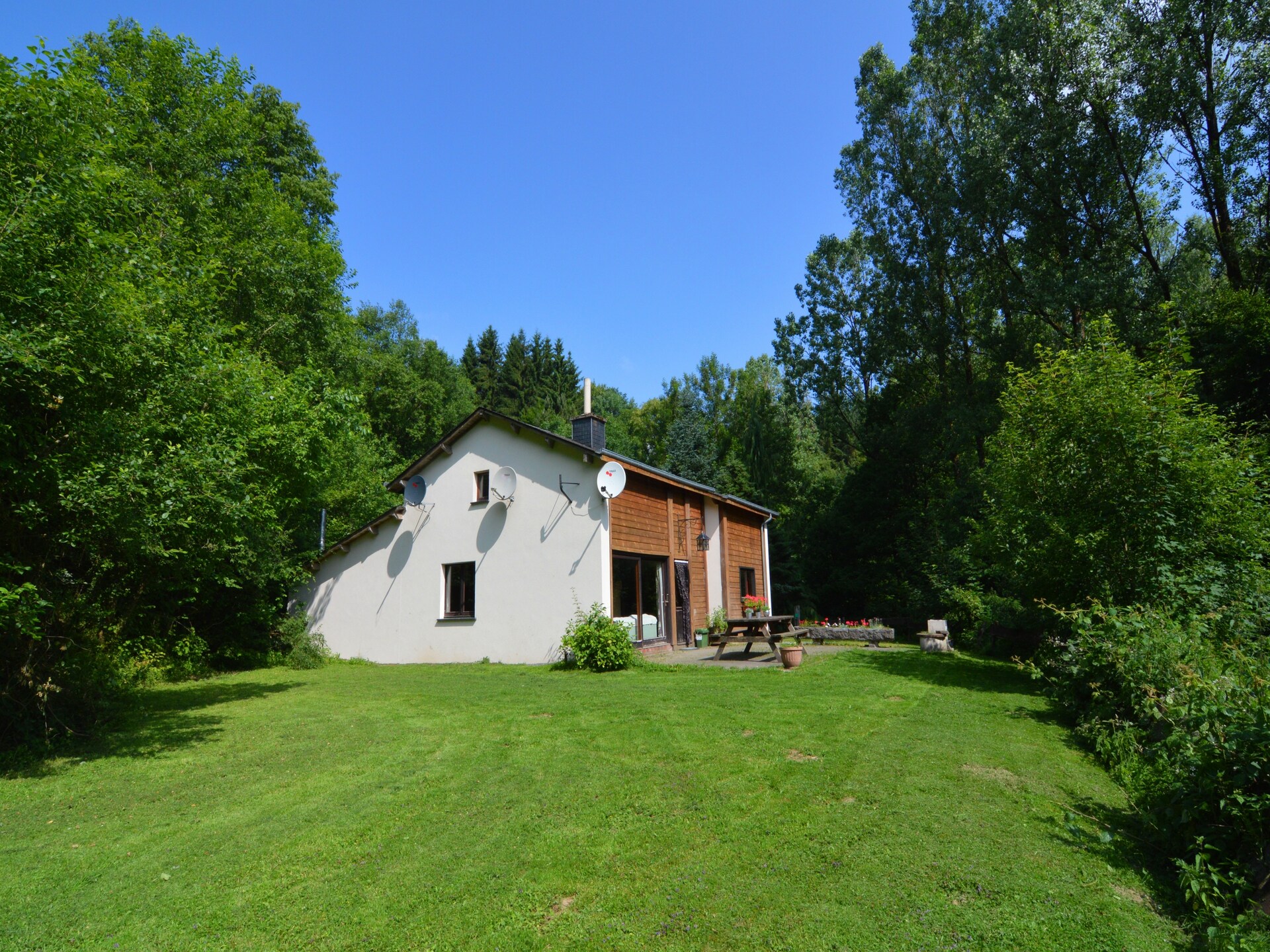 Op 1 km van het meer: 10-persoons vakantiehuis in Bouillon-Noirefontaine - foto 27