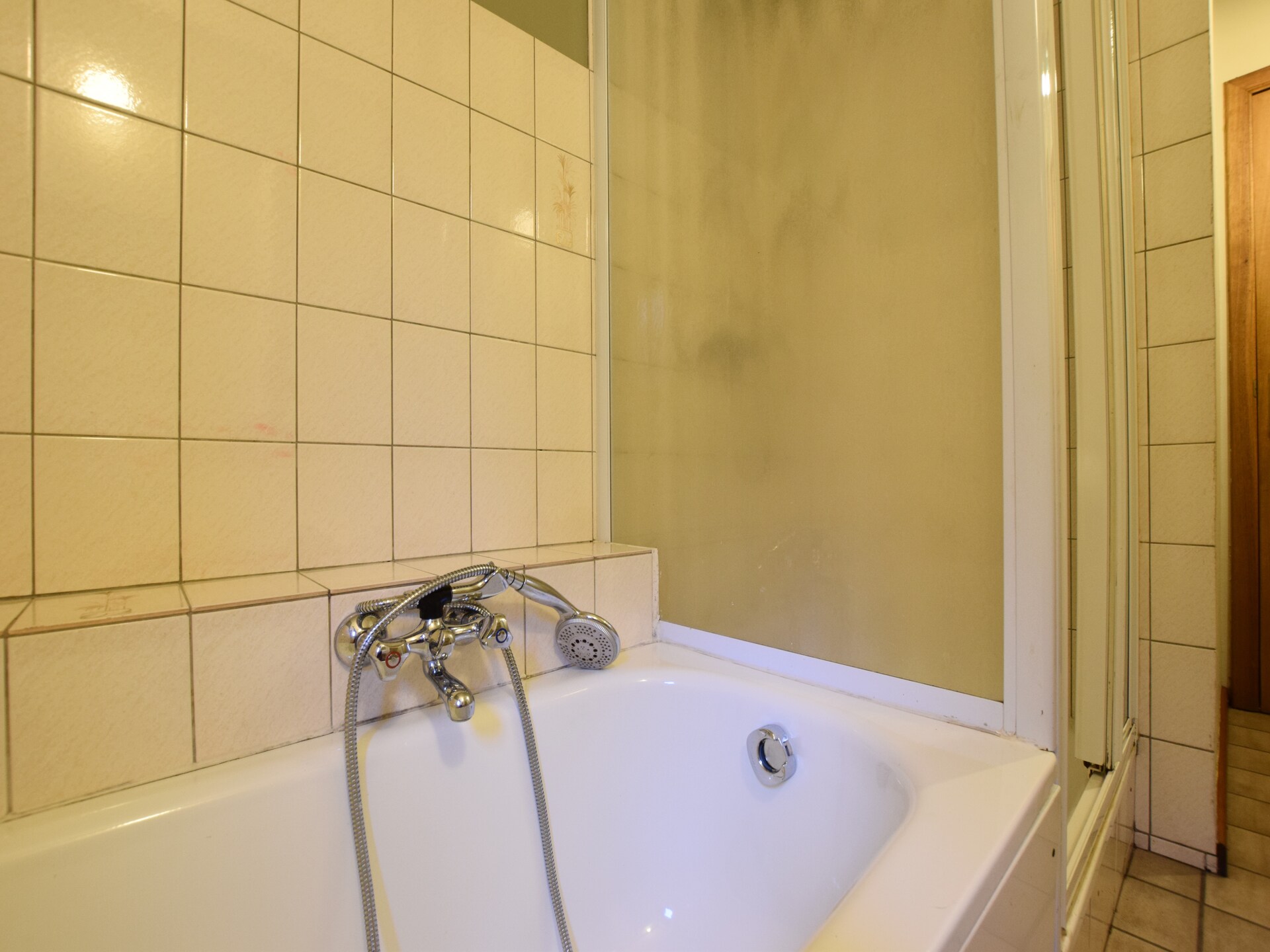 Op 1 km van het meer: 10-persoons vakantiehuis in Bouillon-Noirefontaine - foto 22