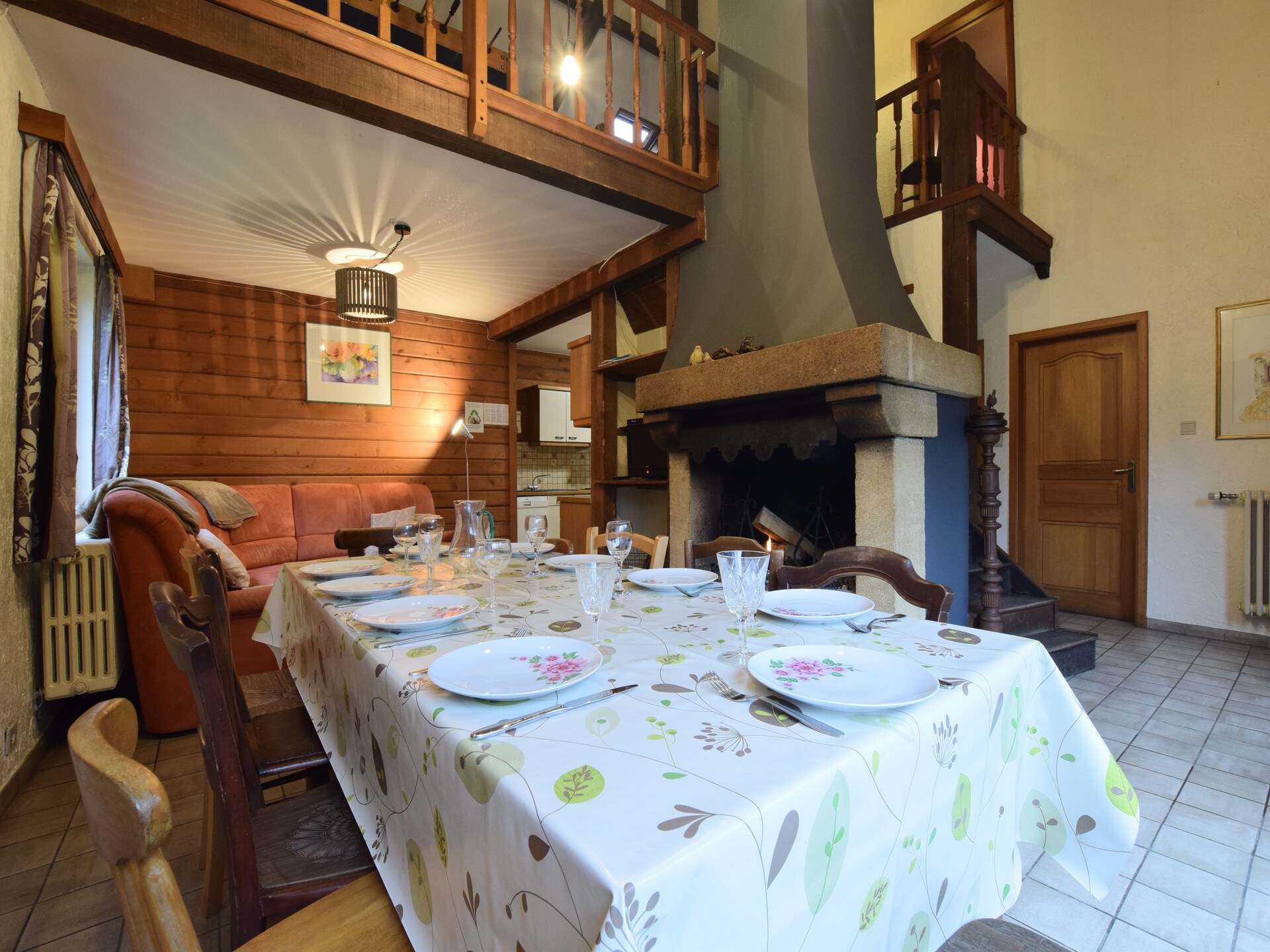 Op 1 km van het meer: 10-persoons vakantiehuis in Bouillon-Noirefontaine - foto 8