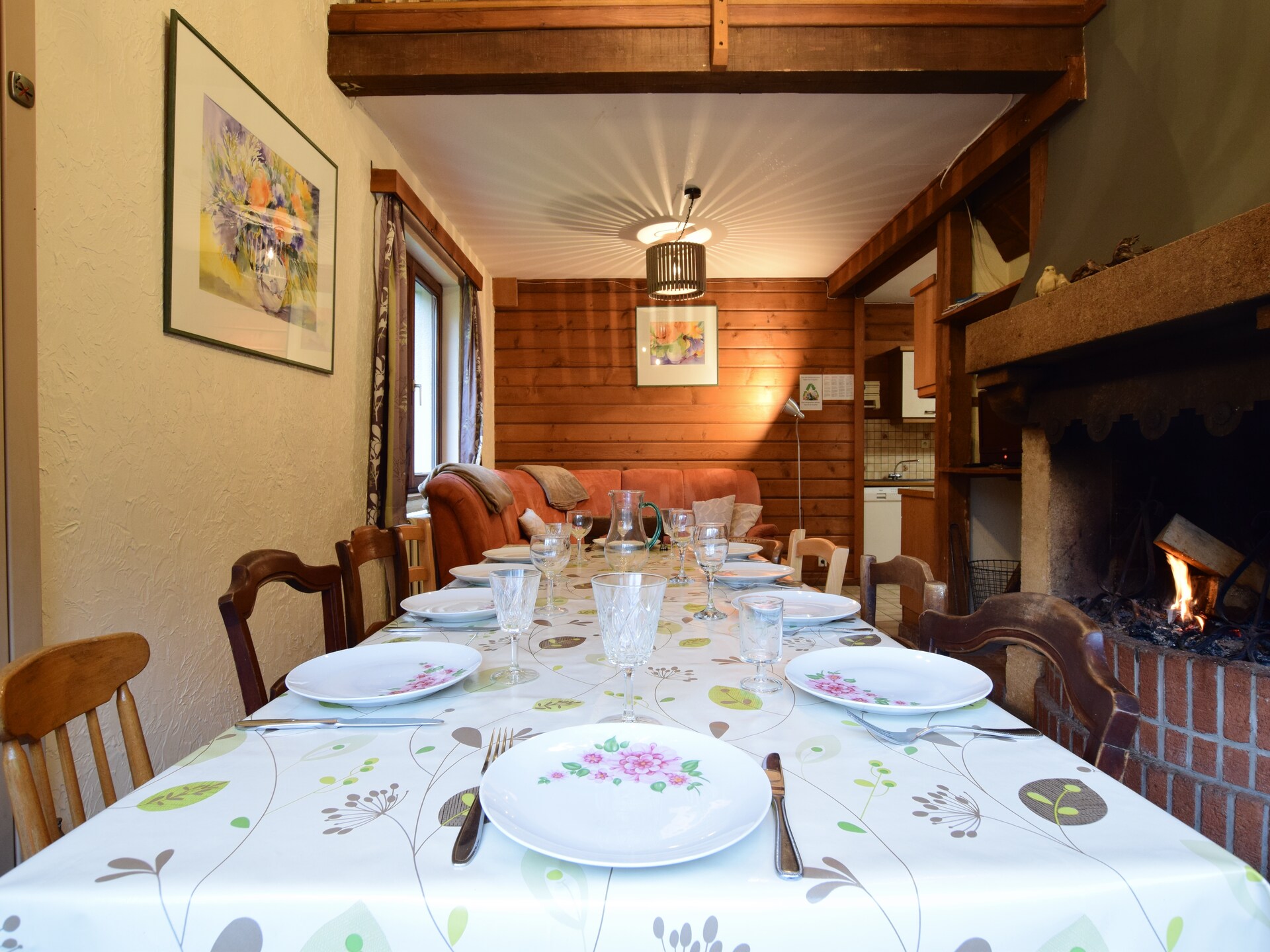 Op 1 km van het meer: 10-persoons vakantiehuis in Bouillon-Noirefontaine - foto 9