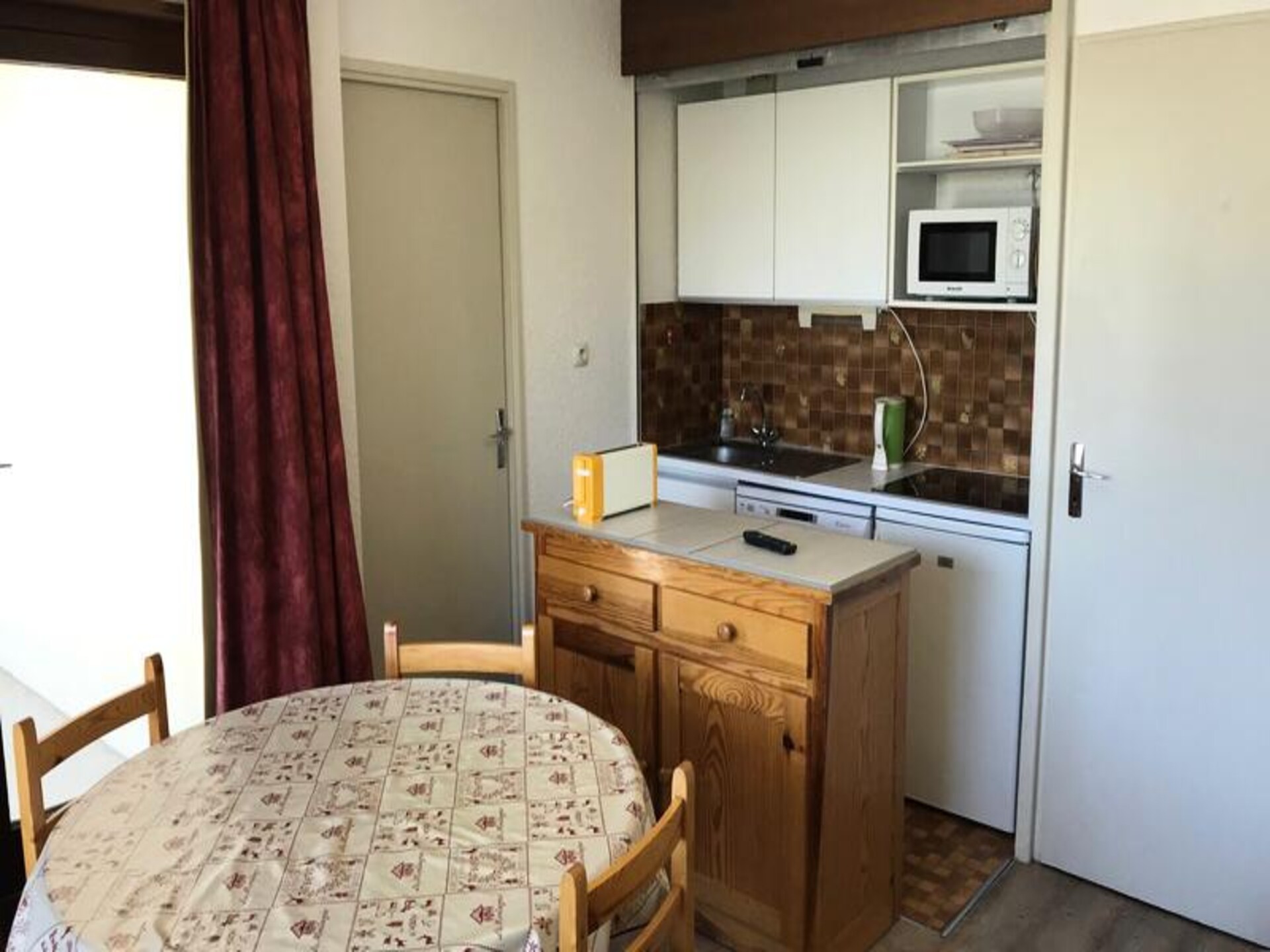 Studio op de piste in Montgenèvre met balkon, voor 4 personen - foto 8