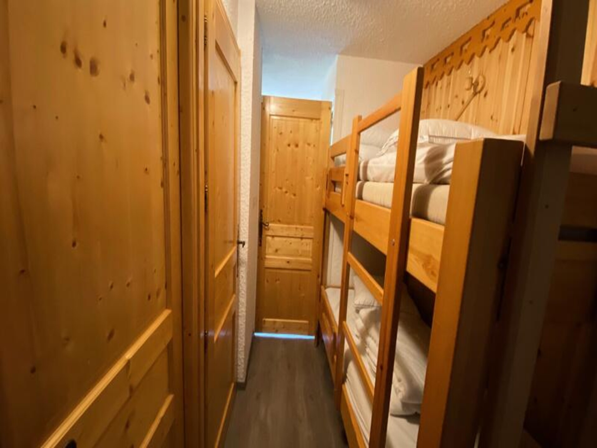 Ski-in/ski-out appartement voor 4 personen in Montgenèvre, vlakbij de lift - foto 11