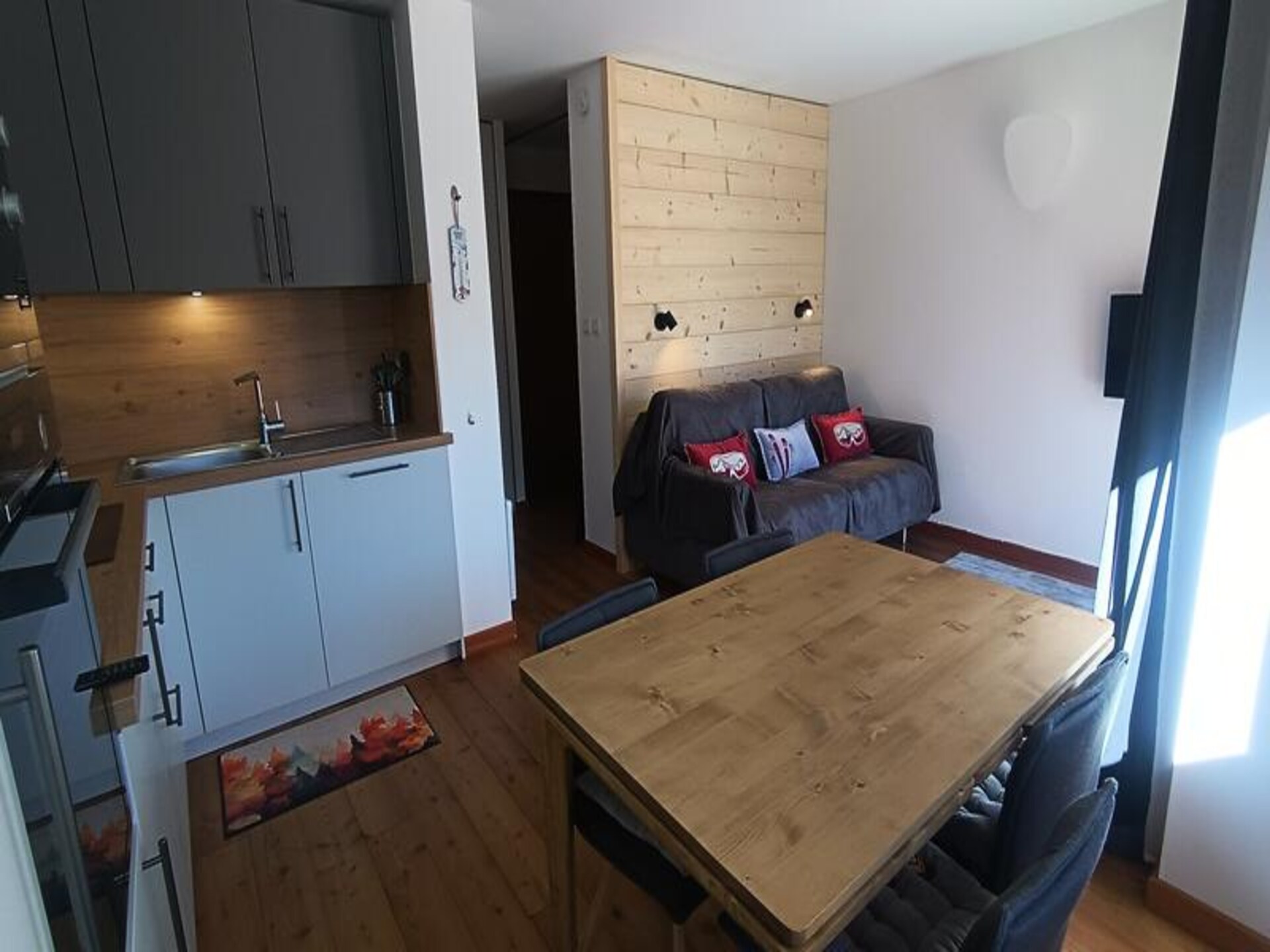 Gerenoveerd studio-appartement op 500m van de piste met tuin & terras - foto 4