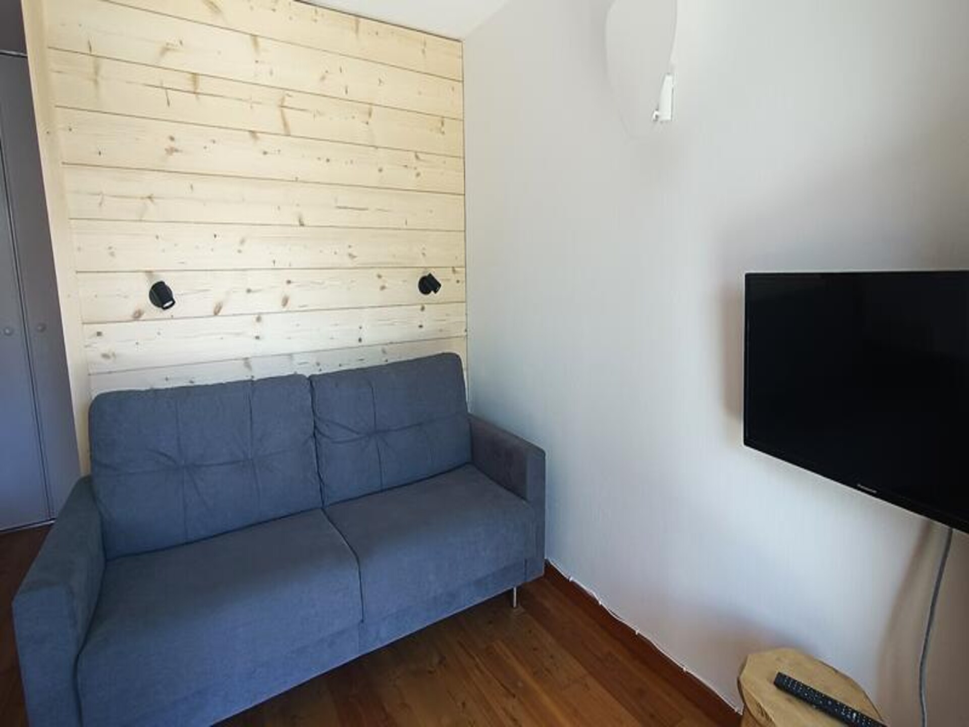 Gerenoveerd studio-appartement op 500m van de piste met tuin & terras - foto 7