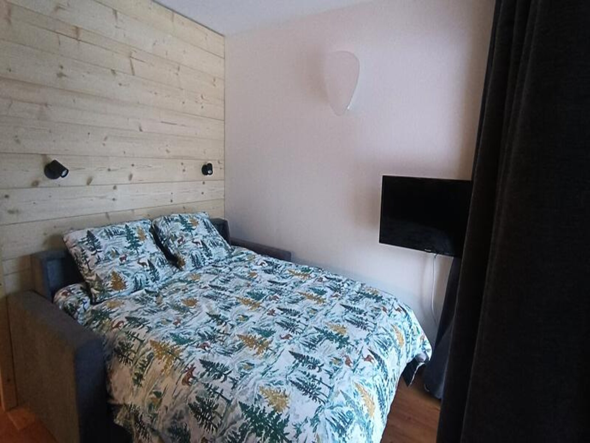 Gerenoveerd studio-appartement op 500m van de piste met tuin & terras - foto 9