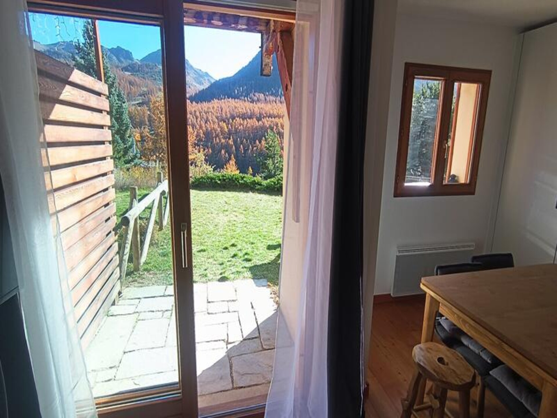 Gerenoveerd studio-appartement op 500m van de piste met tuin & terras - foto 12