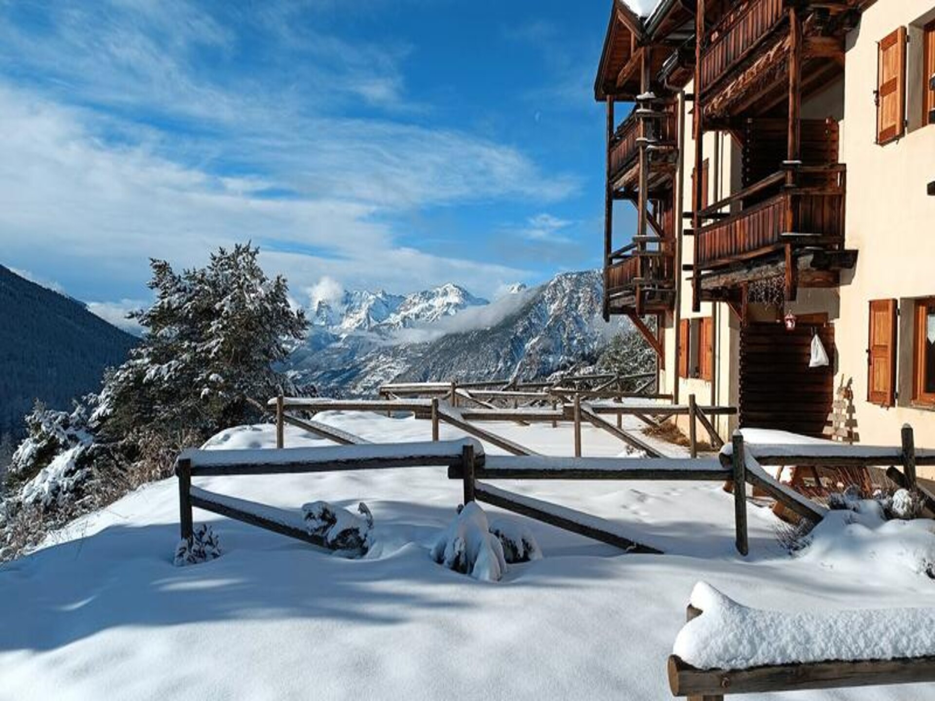 Gerenoveerd studio-appartement op 500m van de piste met tuin & terras - foto 15