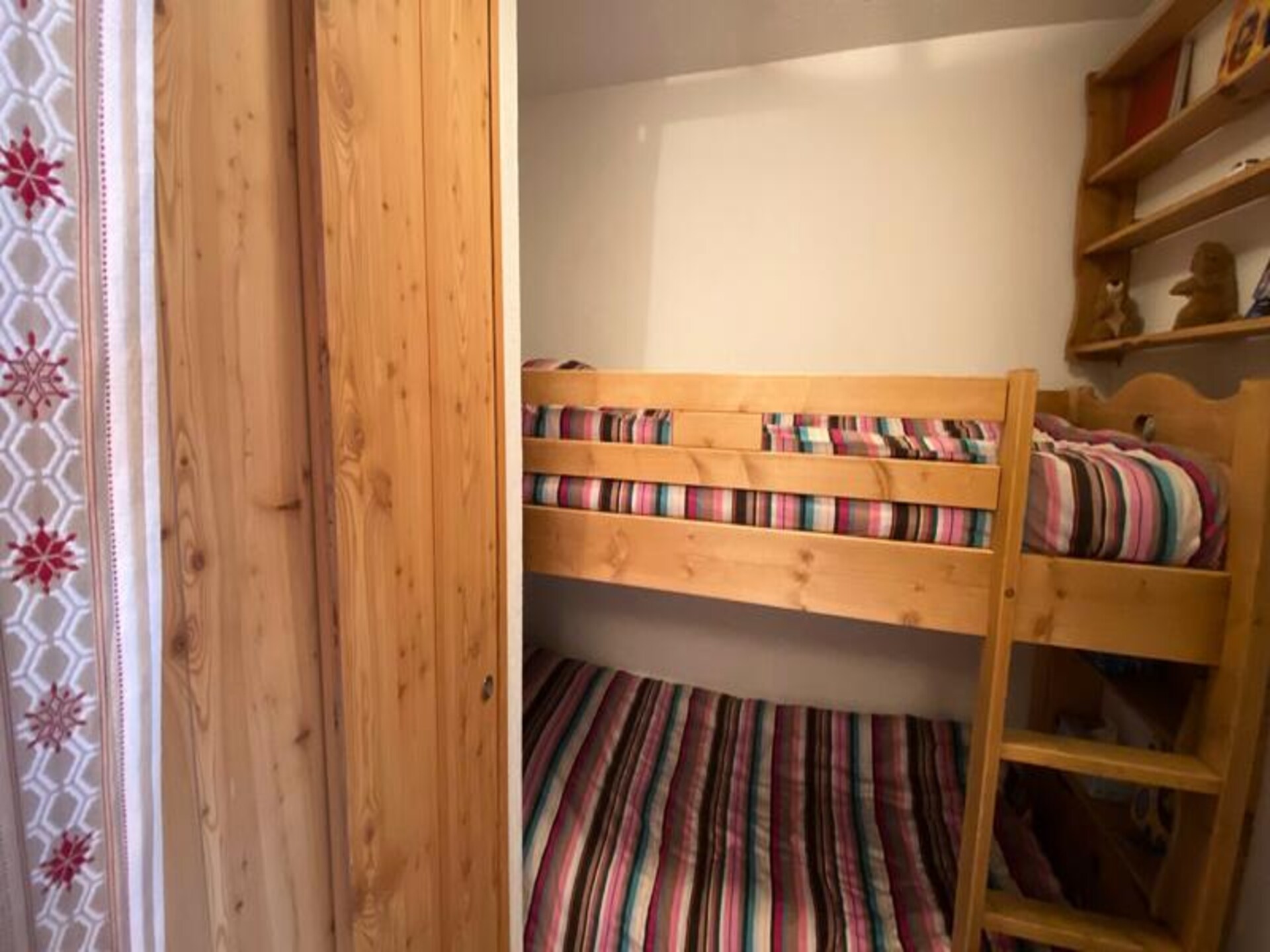 Appartement 30m van de piste met zuidterras en uitzicht in Montgenèvre - foto 9
