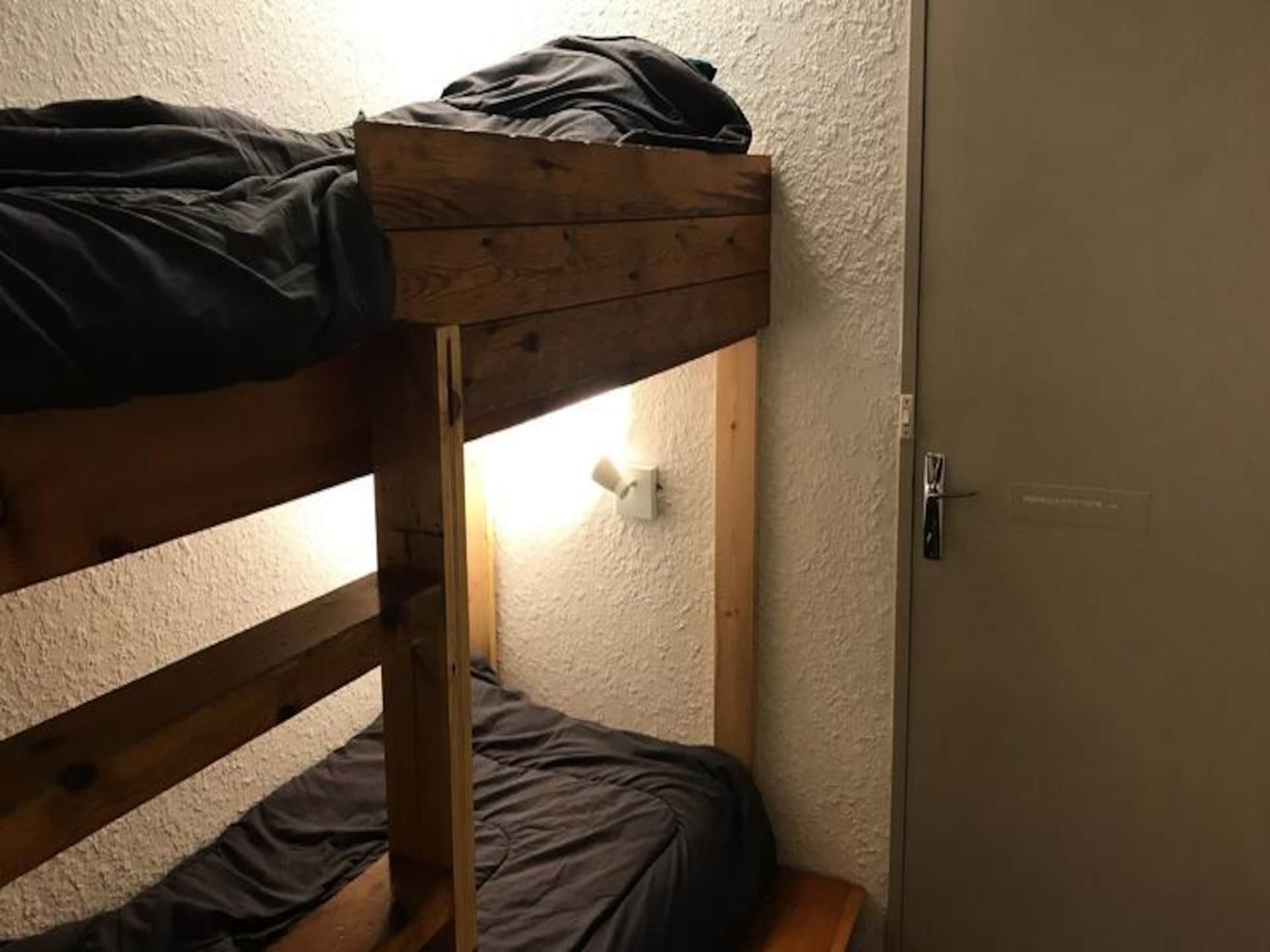 Rustiek appartement voor 8 personen op 100 meter van de piste in Montgenèvre - foto 9