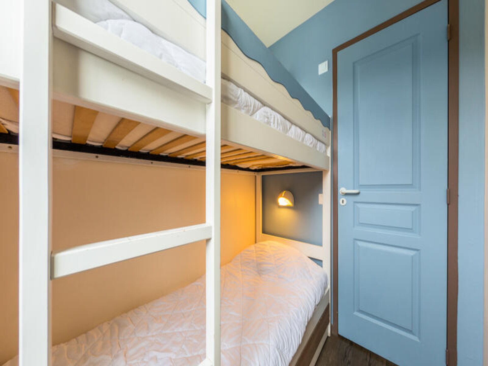 Ruim appartement voor 8 bij strand Fort-Mahon-Plage, tuin - foto 15