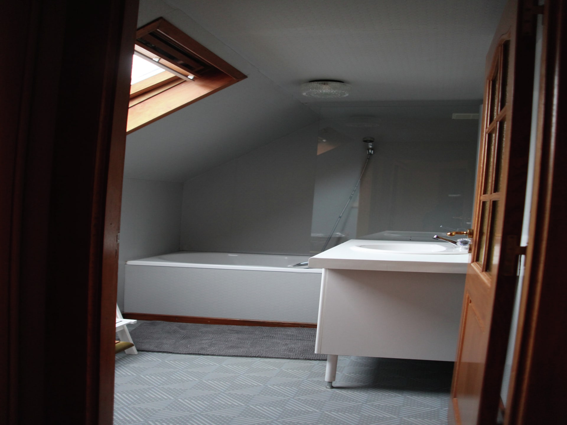 5-persoons vakantiehuis aan het meer in Bouillon - foto 13