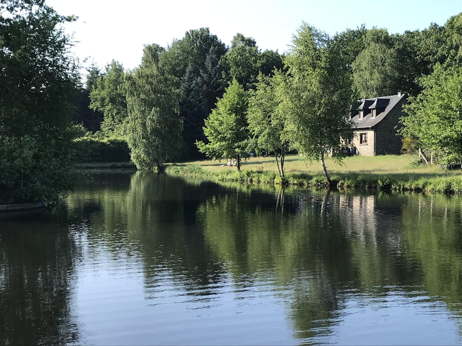 5-persoons vakantiehuis aan het meer in Bouillon - foto 27
