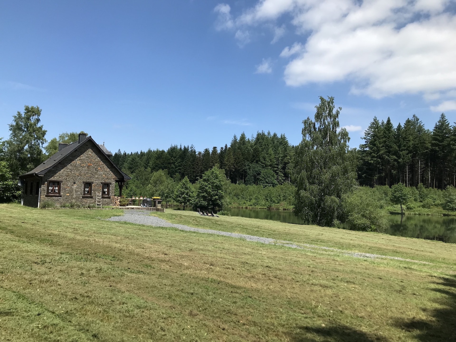 5-persoons vakantiehuis aan het meer in Bouillon - foto 24
