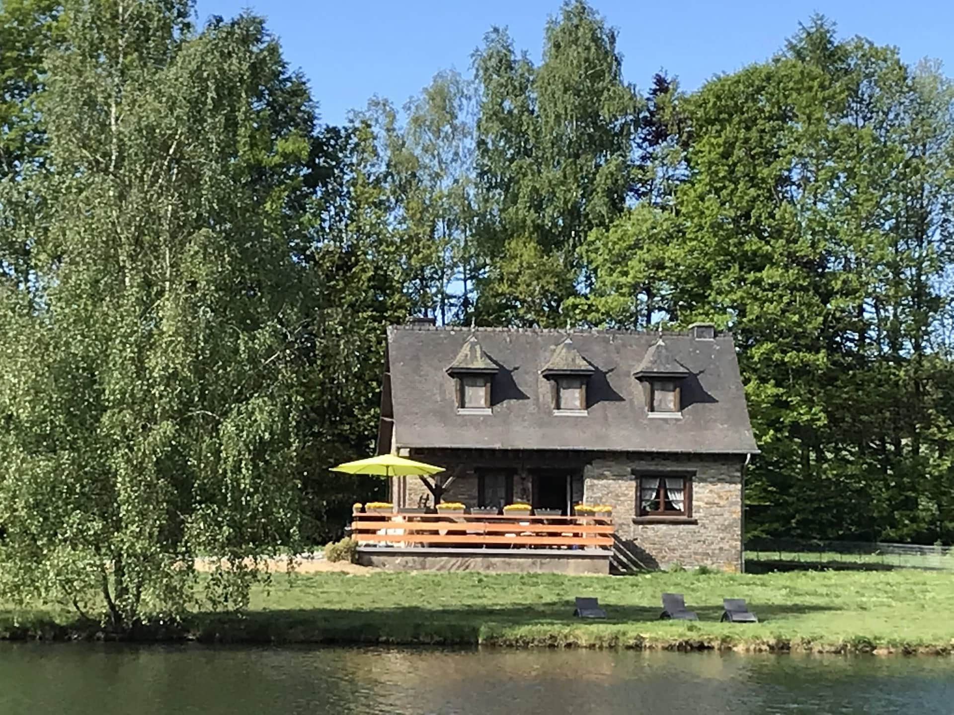 5-persoons vakantiehuis aan het meer in Bouillon - foto 19