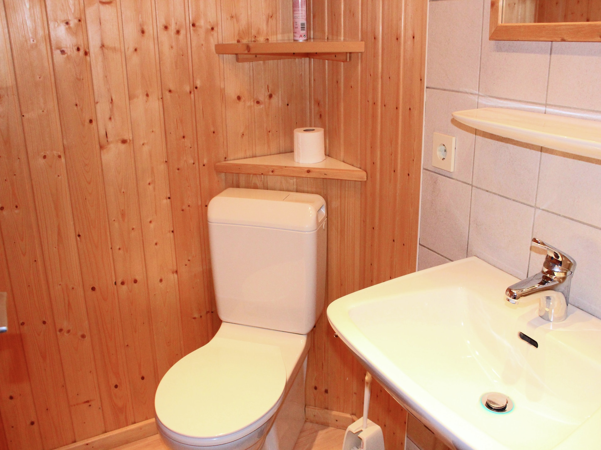 Vrijstaand chalet voor 7 in Sibratsgfäll, direct aan de skilift - foto 11