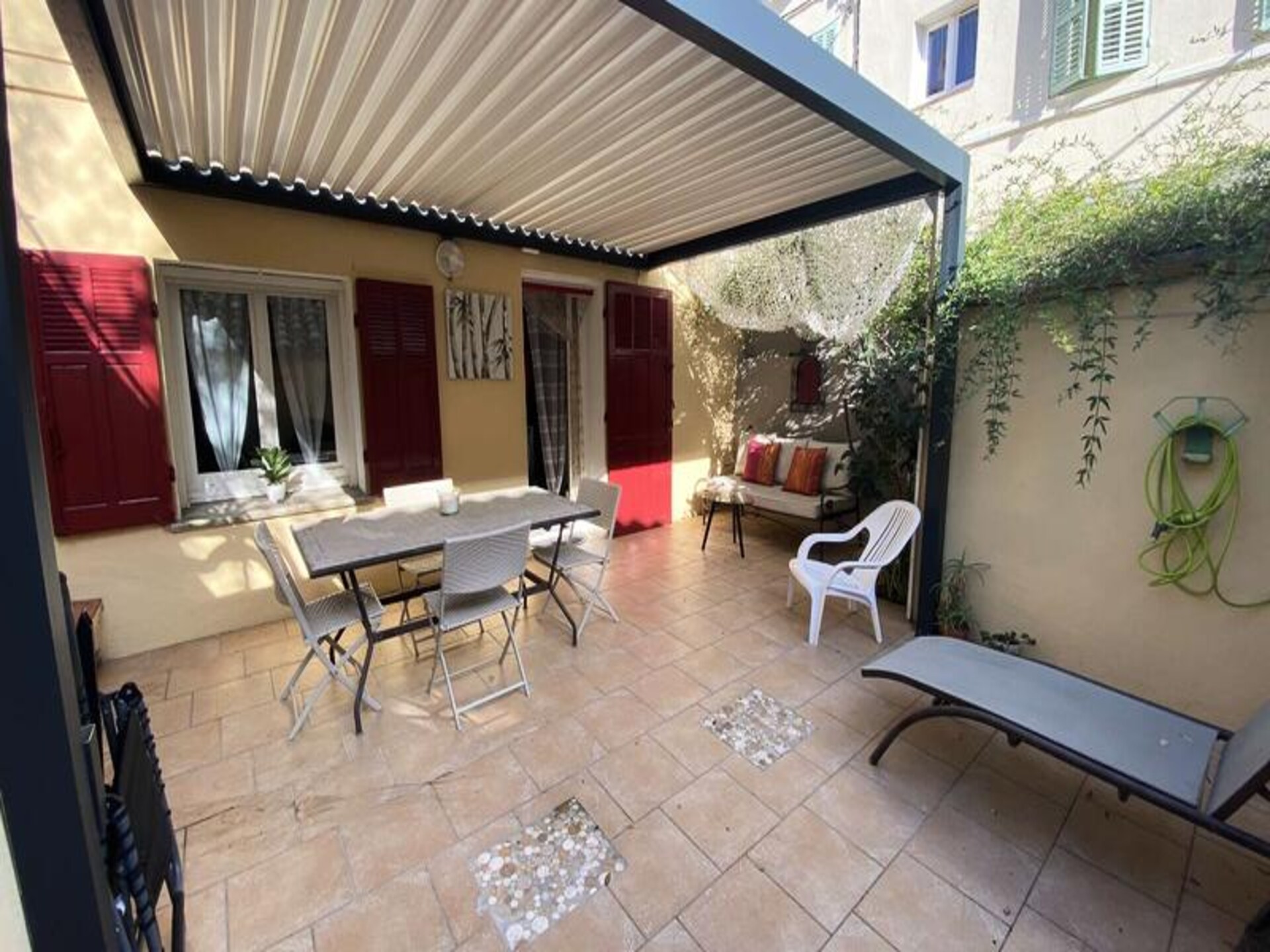 Knus appartement met ruim terras nabij de calanques van Bandol - foto 1