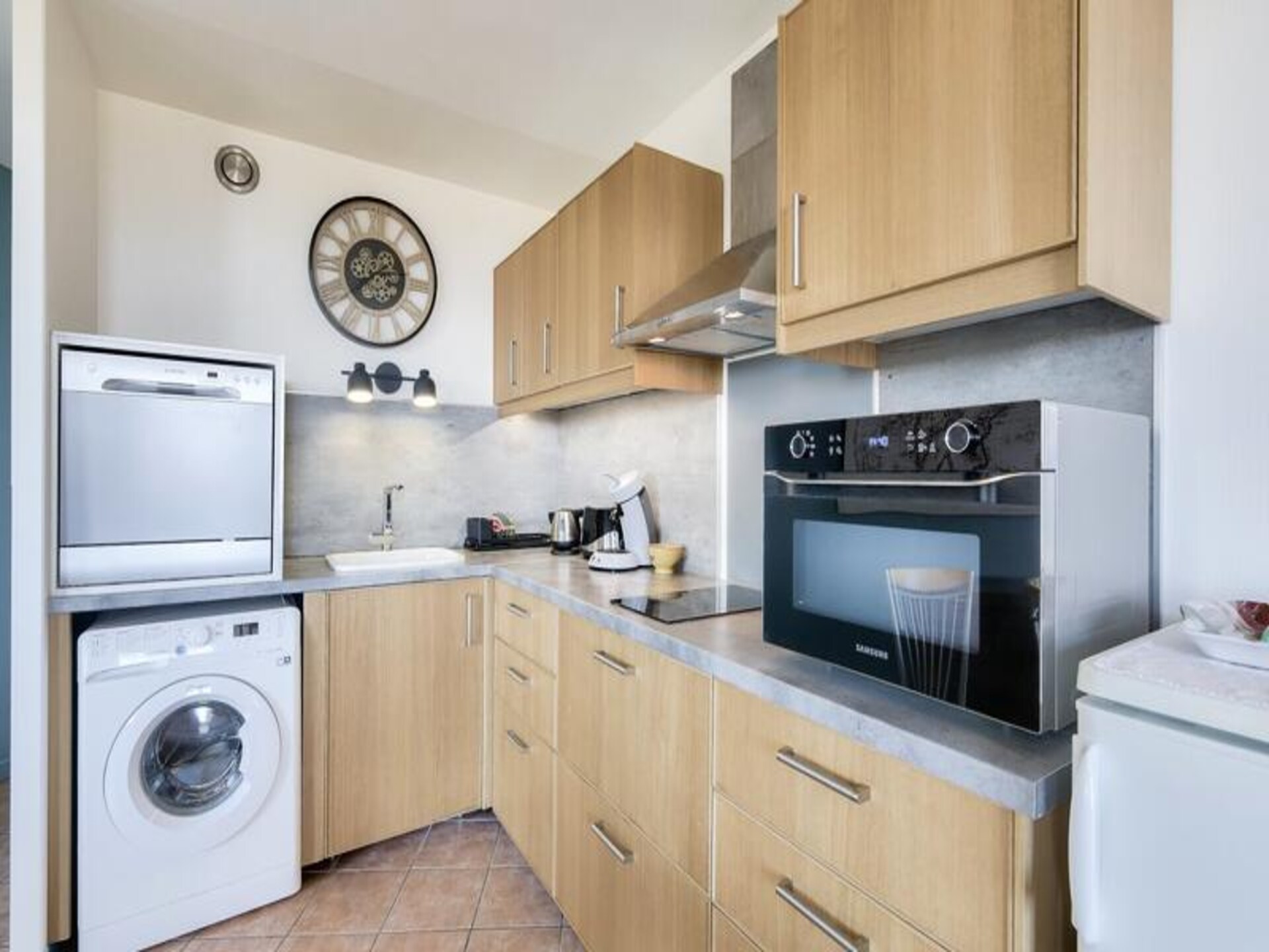 Zonnig appartement met zeezicht en tuin nabij Sainte-Maxime - foto 18