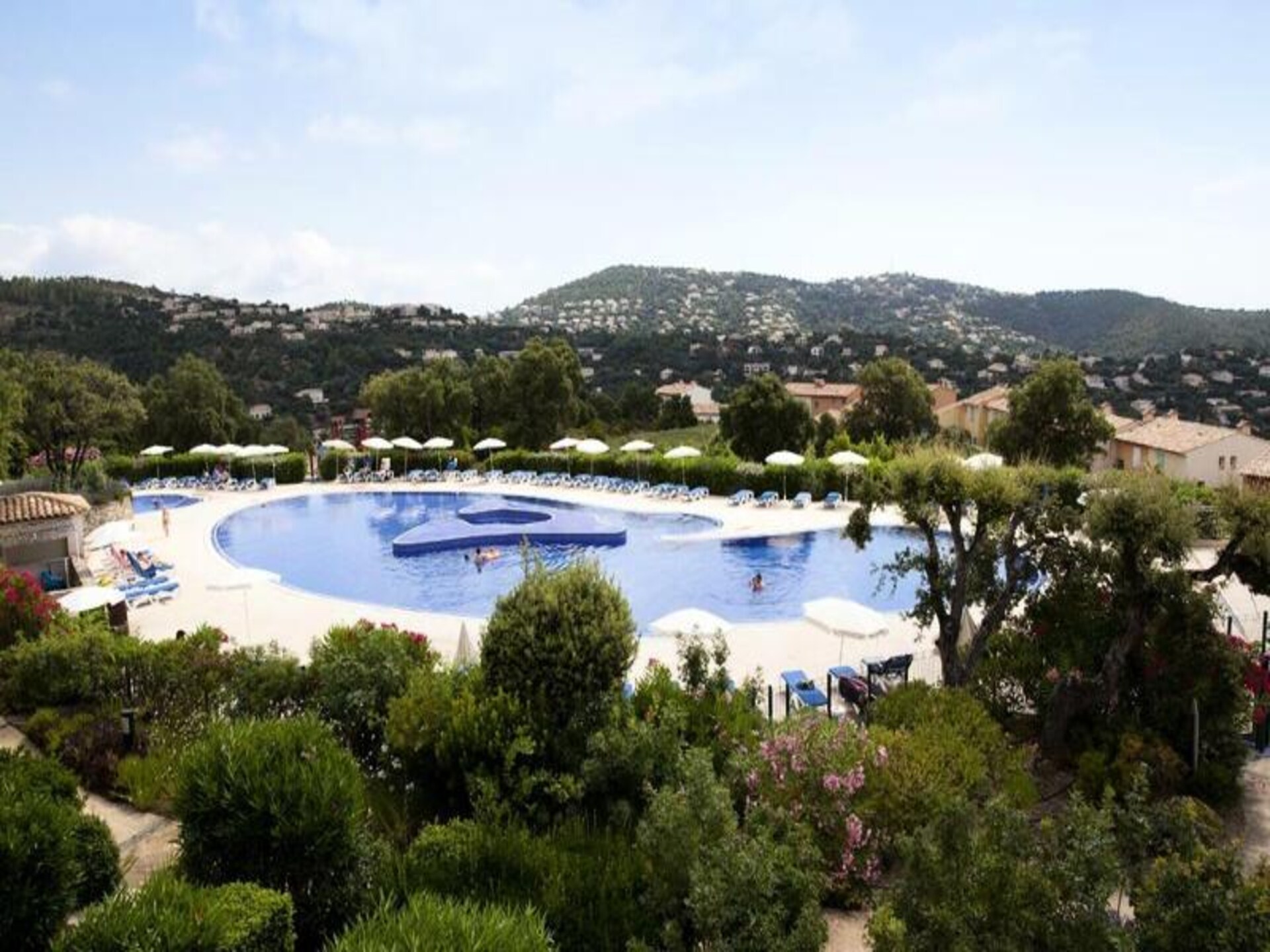 Ruim zeezichtappartement met zwembad in Les Issambres, Côte d'Azur - foto 4