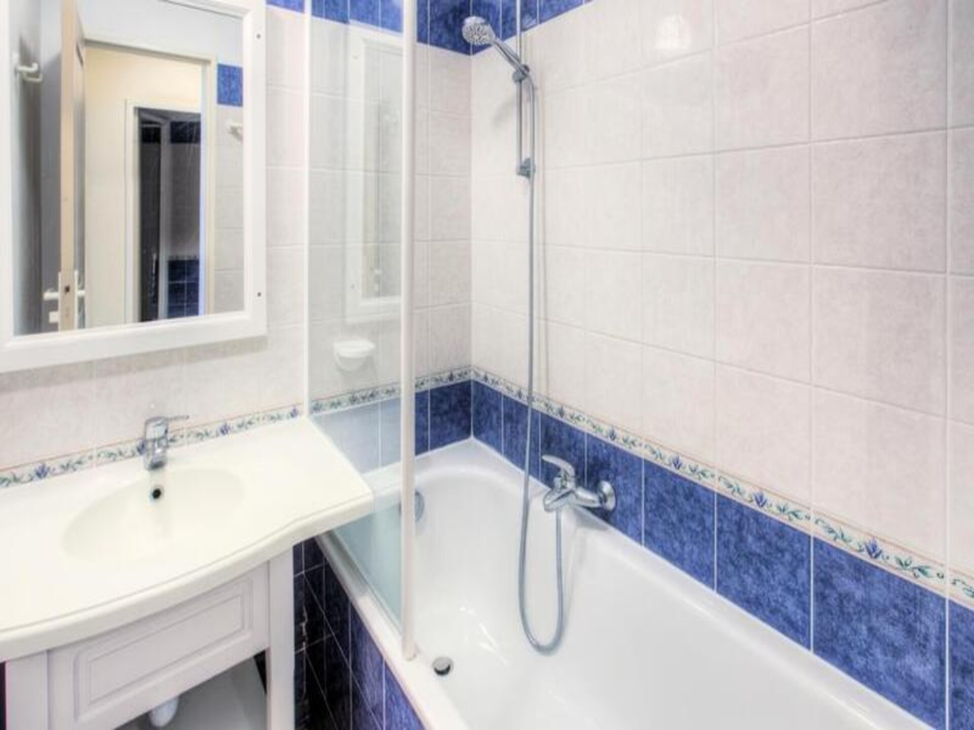 Ruim zeezichtappartement met zwembad in Les Issambres, Côte d'Azur - foto 20