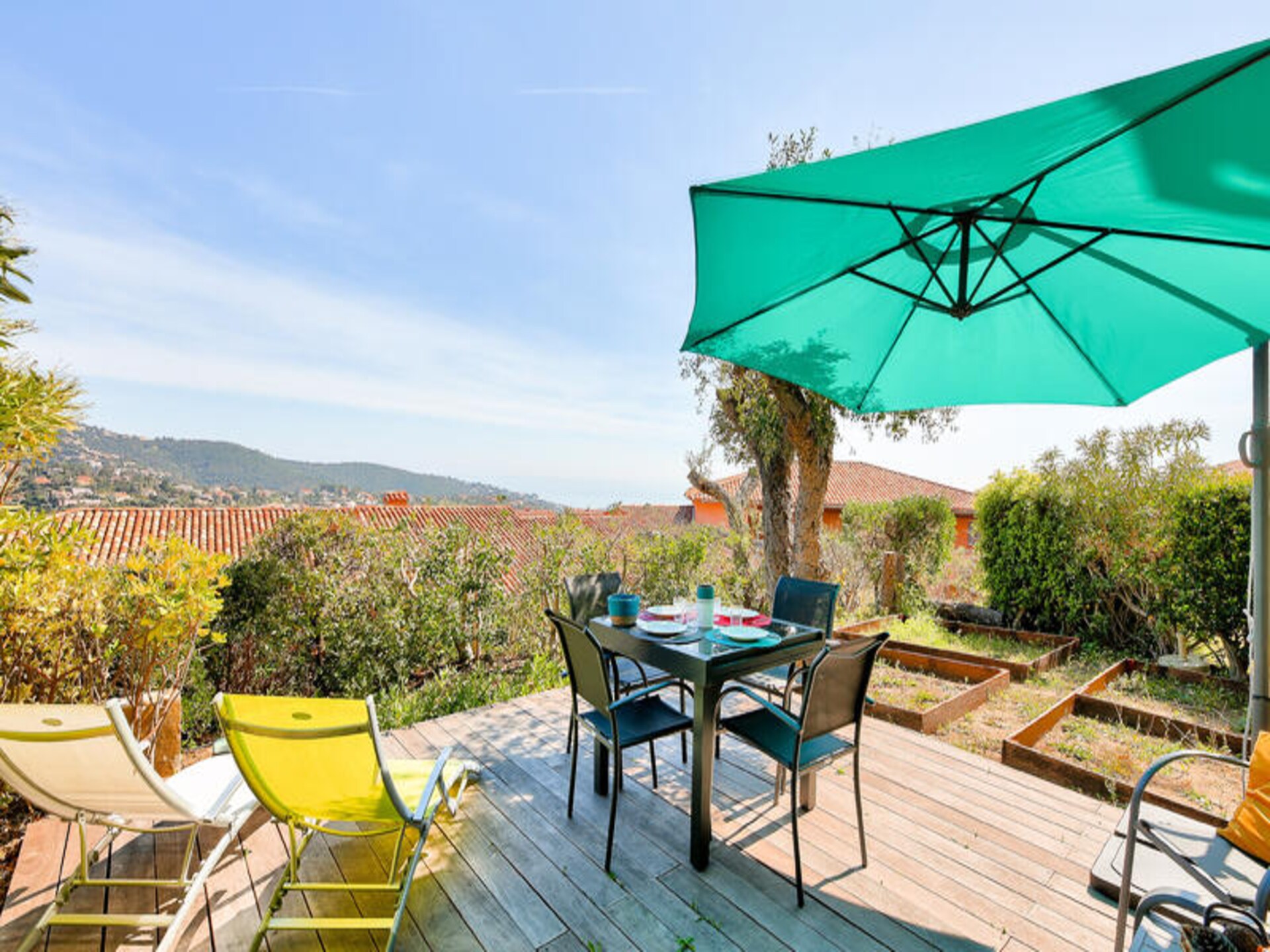 Luchtig appartement met tuin en zeezicht nabij Sainte-Maxime - foto 27