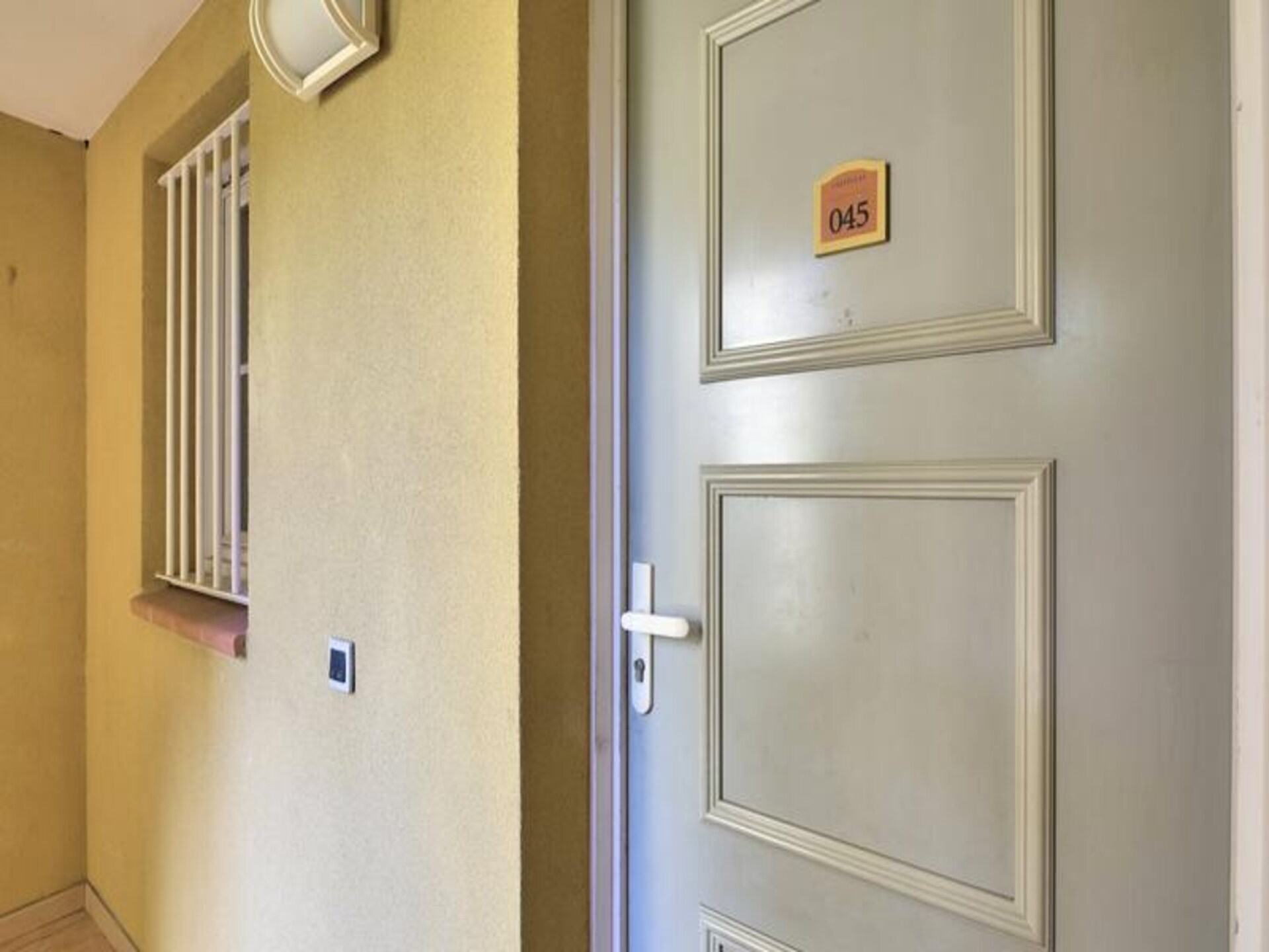 Luchtig appartement met tuin en zeezicht nabij Sainte-Maxime - foto 29