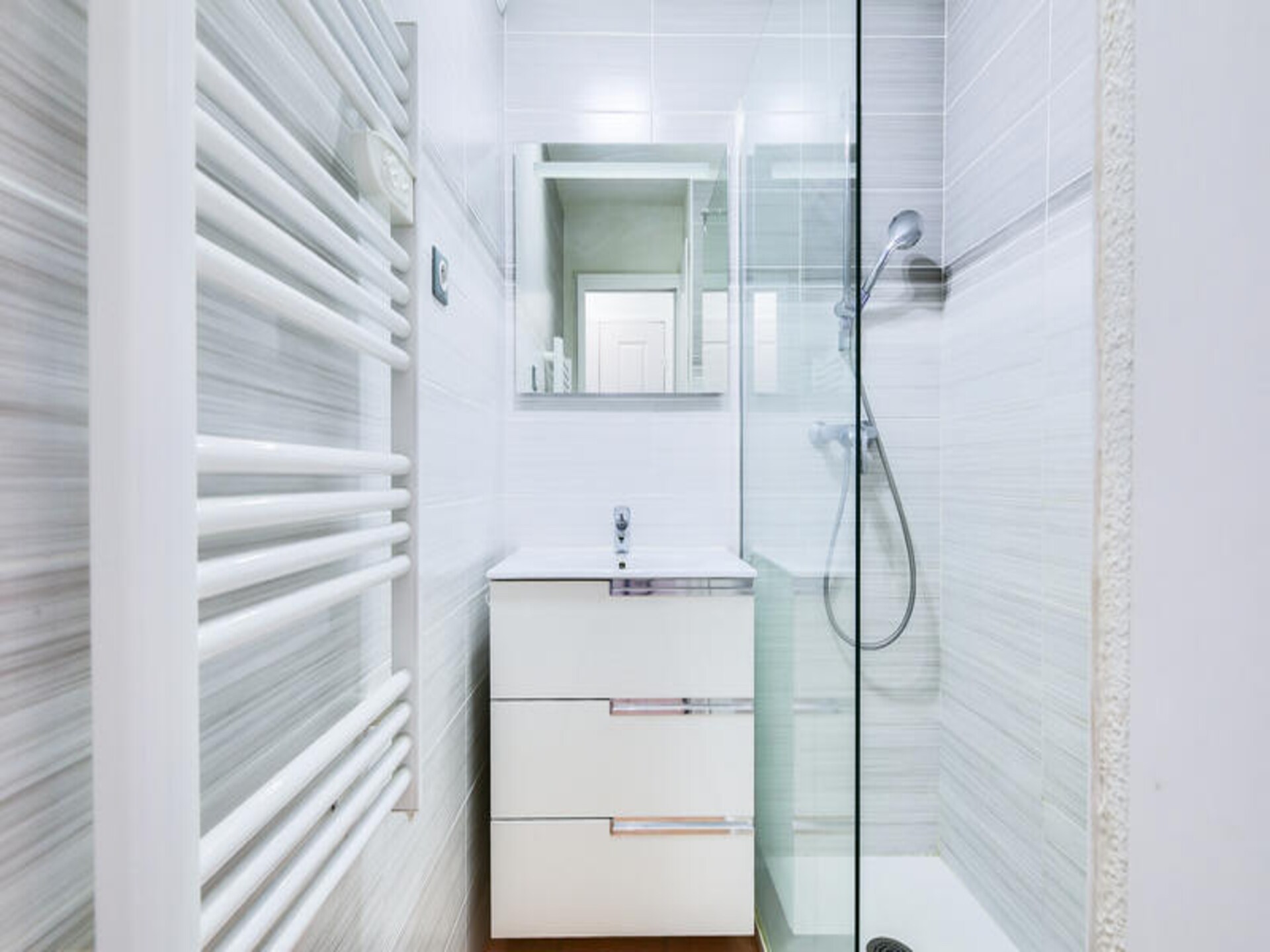Appartement met zeezicht in Résidence le Hameau des Issambres, Côte d'Azur - foto 17
