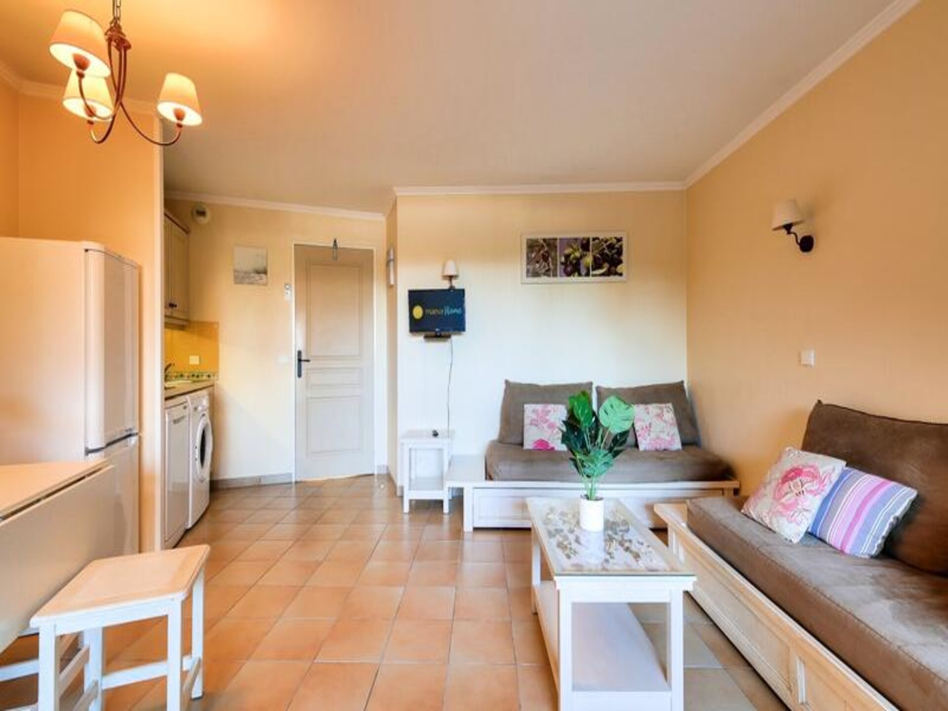 Licht appartement op 100 meter van strand Les Issambres met zwembad - foto 19