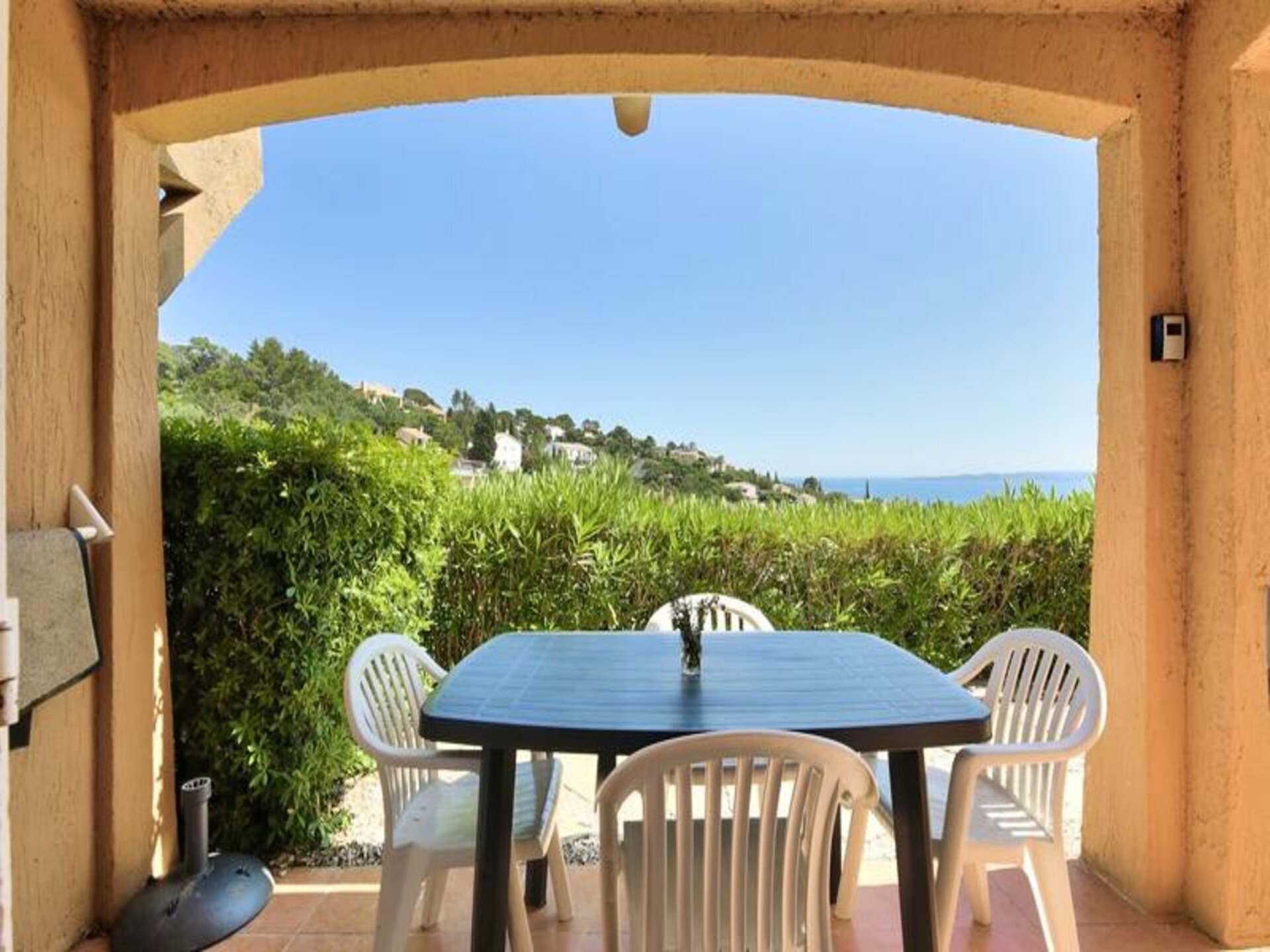 Panoramisch appartement met zwembad en uitzicht op de Golf van Saint-Tropez - foto 19