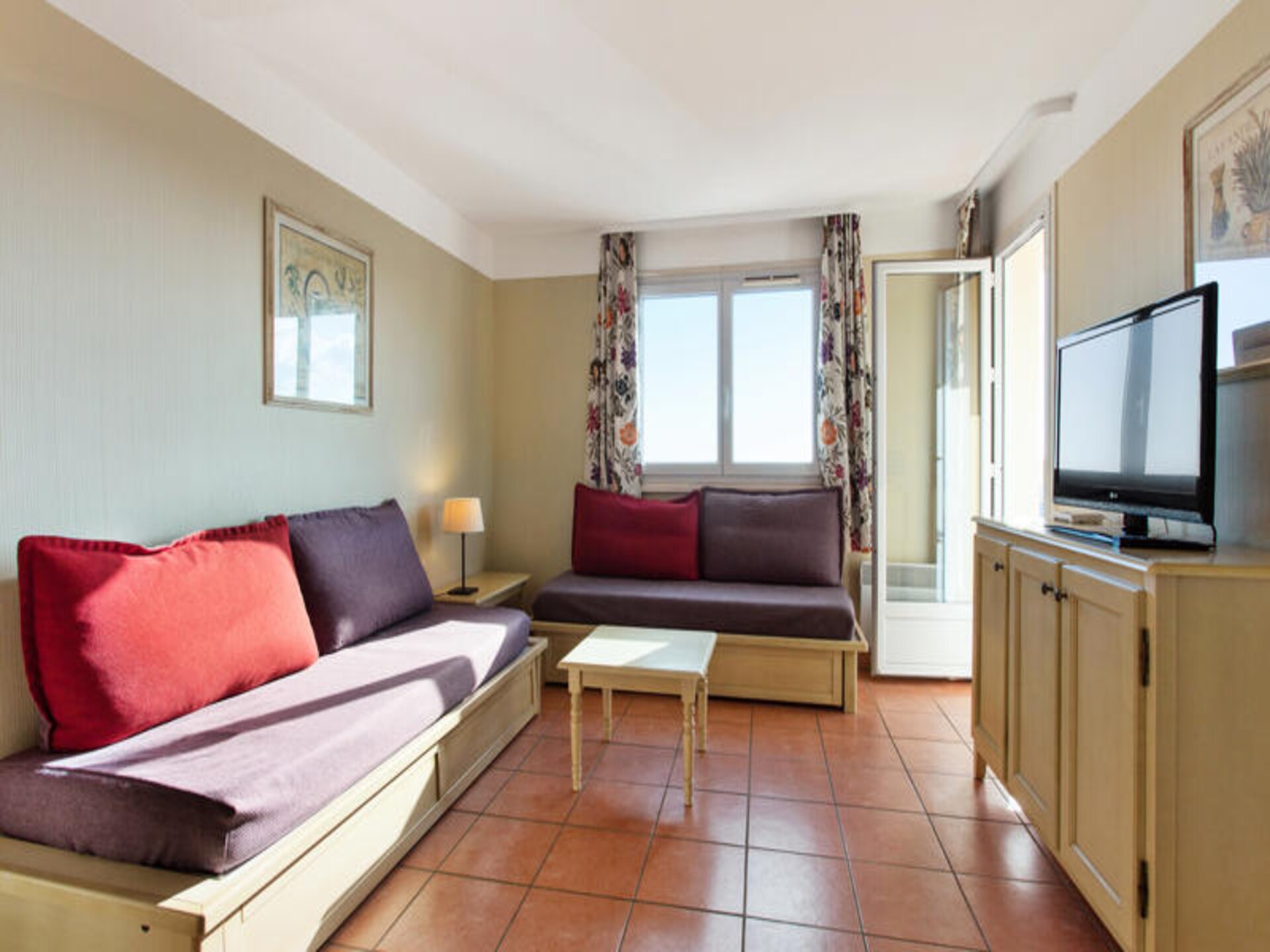 Licht appartement met uitzicht op Golf van Saint-Tropez - foto 11