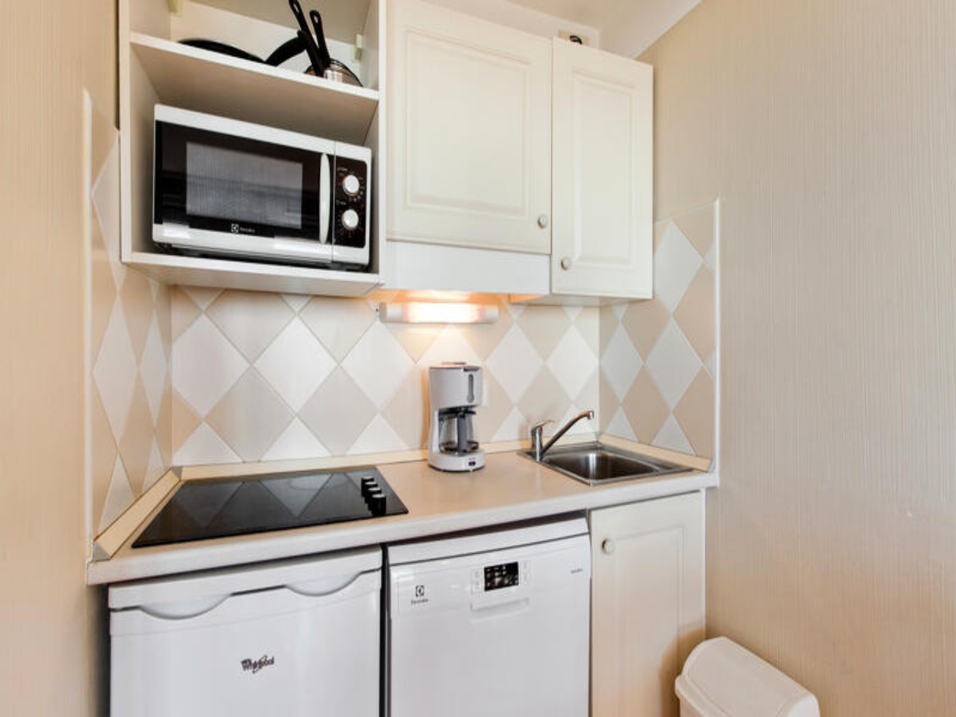 Gelijkvloers appartement met zwembad en zeezicht in Les Issambres - foto 16
