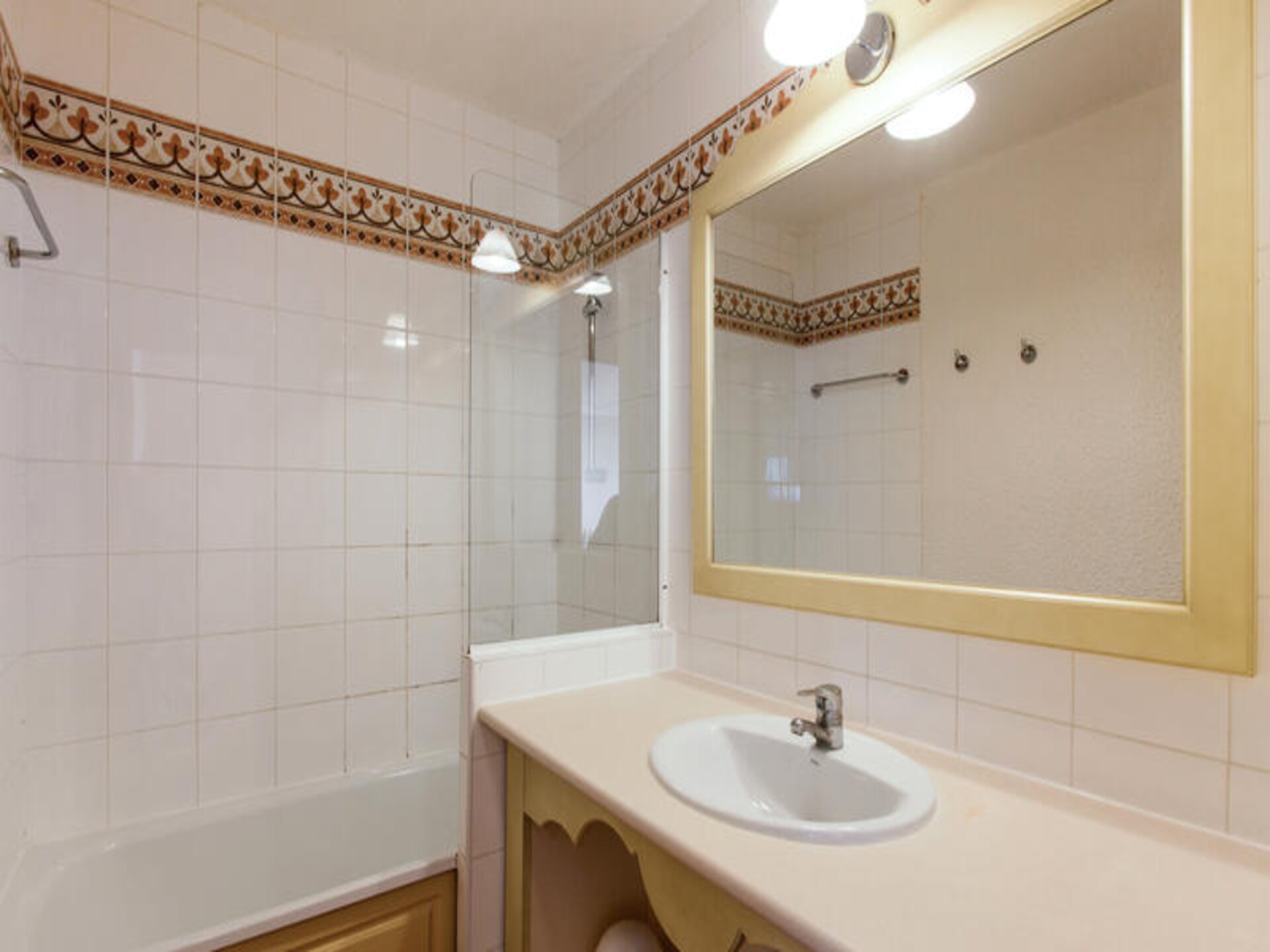 Knus appartement met zeezicht en terras in Les Issambres - foto 14