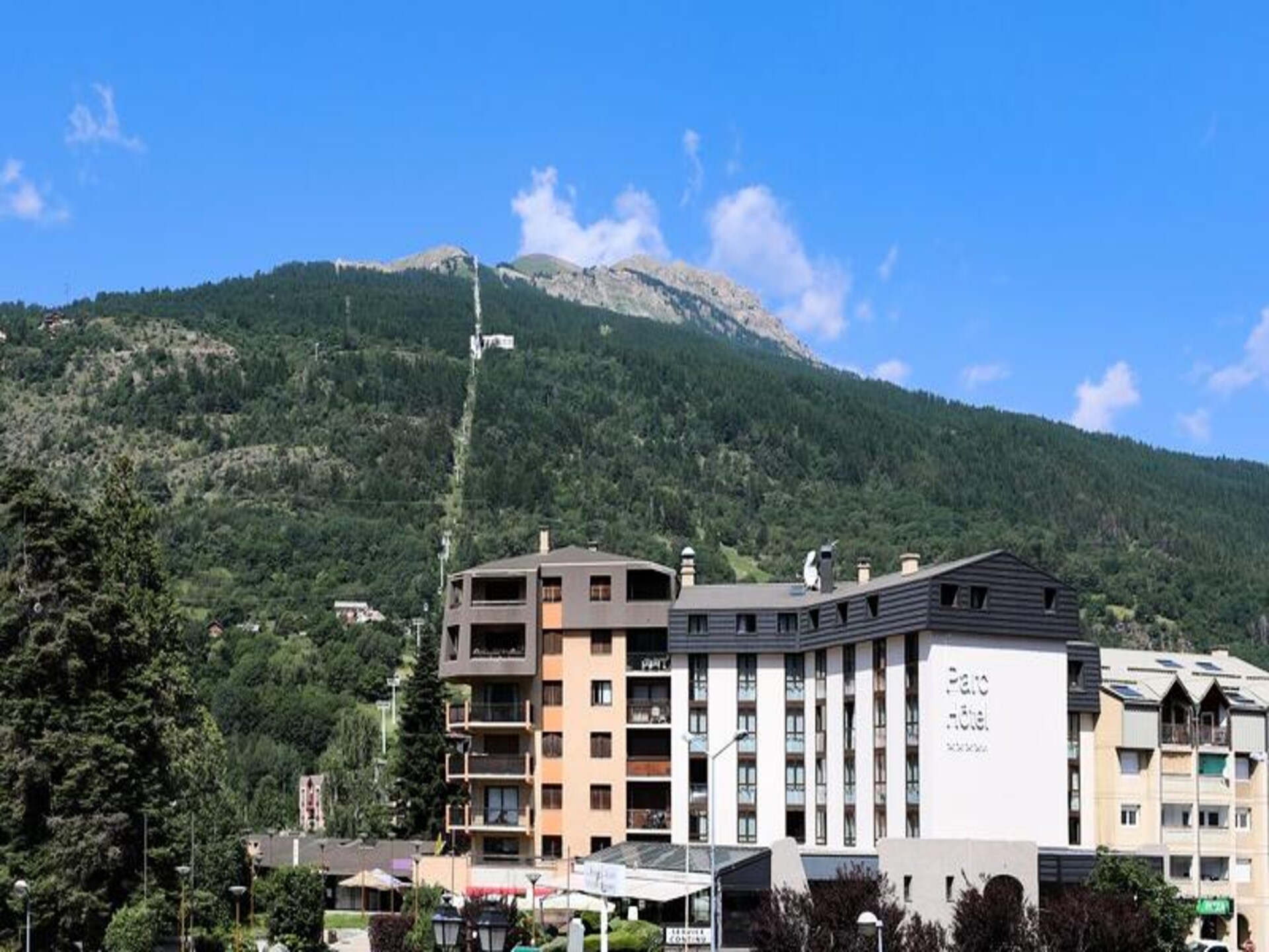 Sowell Hôtels Le Parc & SPA: Stijlvol appartement in historisch Briançon - foto 3