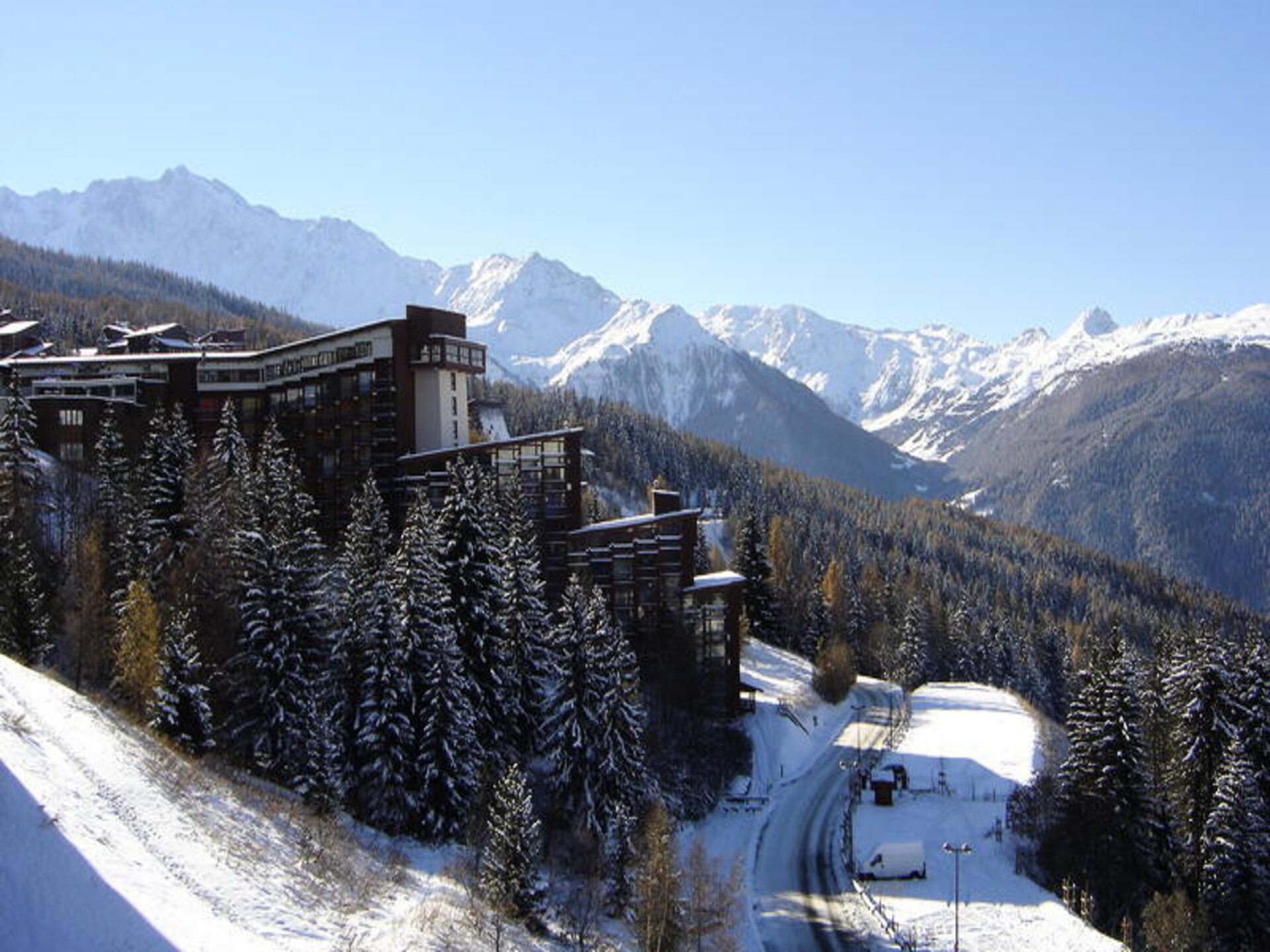 Knus appartement voor 6 personen met balkon op 150m van de stoeltjeslift - foto 3