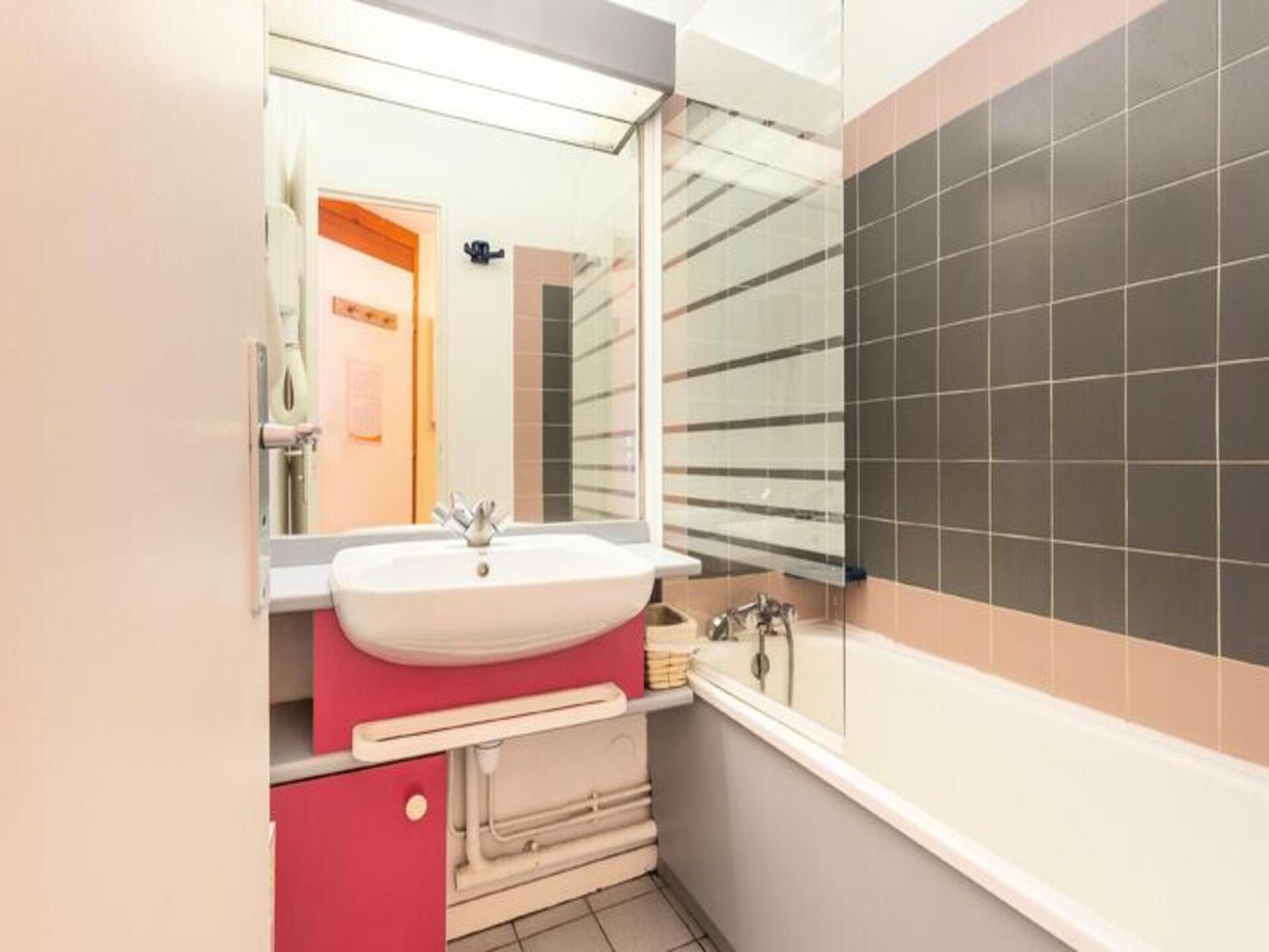 Knus appartement voor 5 aan de pistes met bergzicht in Bourg Saint Maurice - foto 27