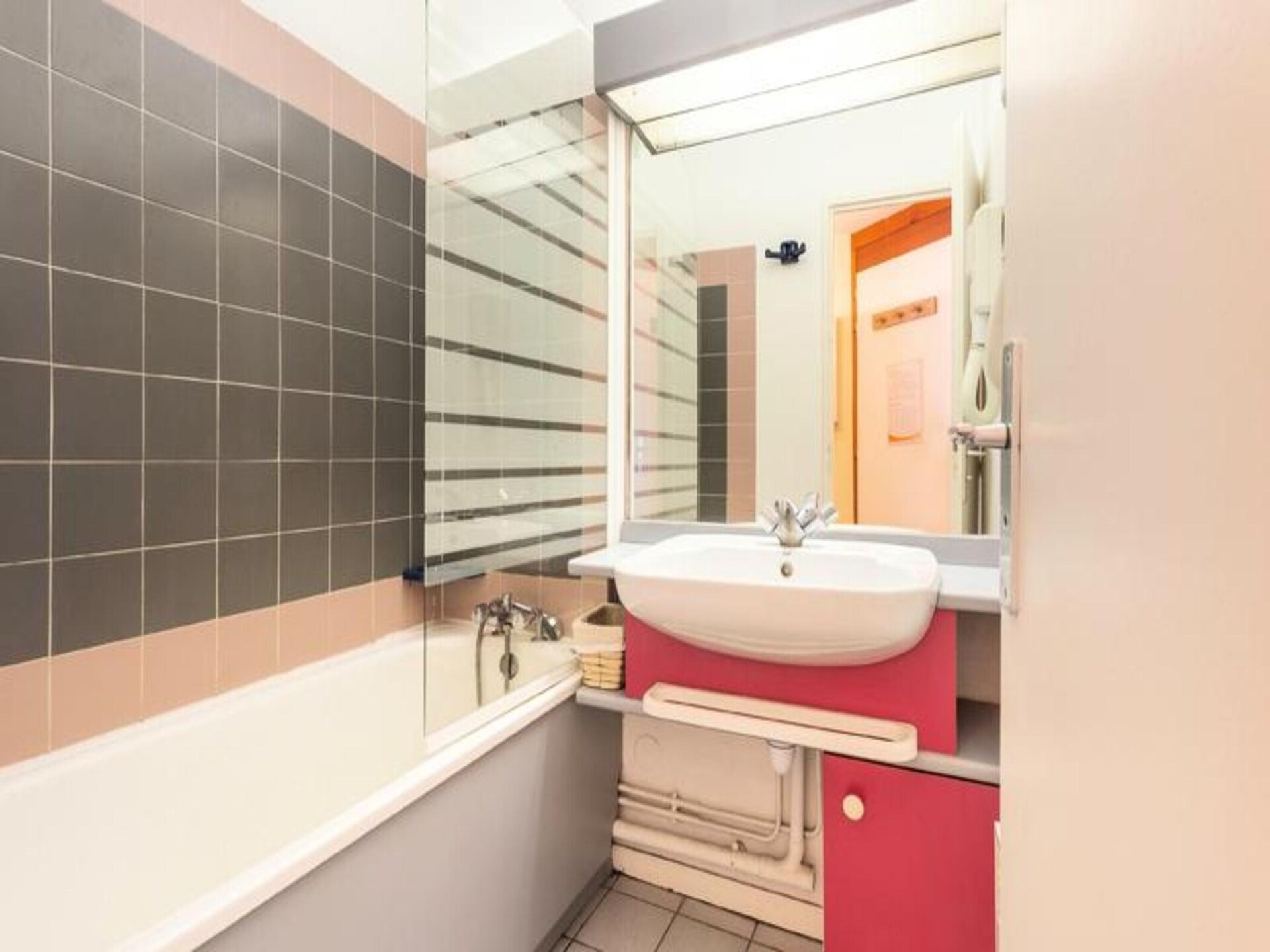 Knus appartement voor 5 aan de pistes met bergzicht in Bourg Saint Maurice - foto 28