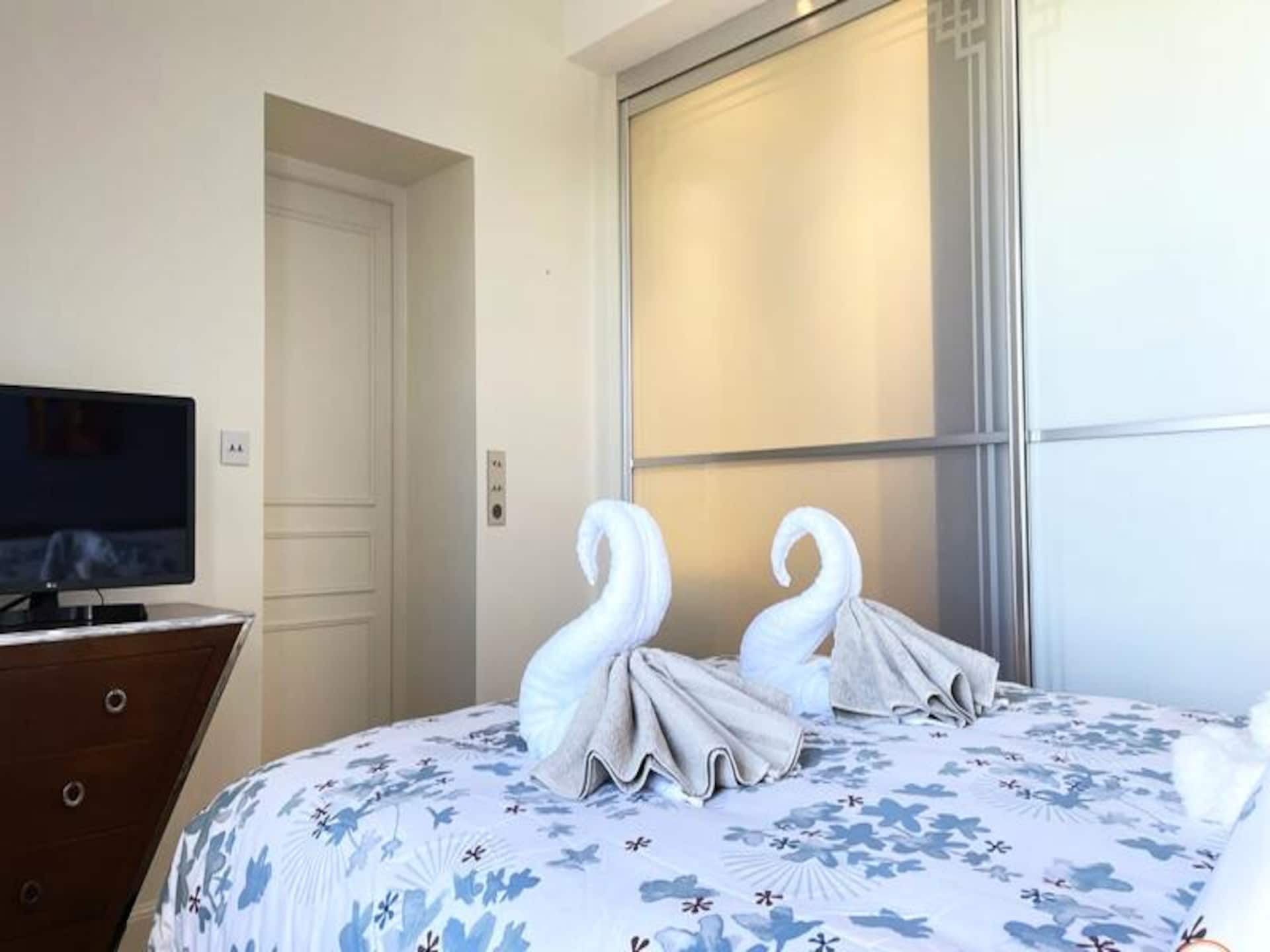 Stijlvol 2-kamerappartement met parkzicht in Deauville - foto 18