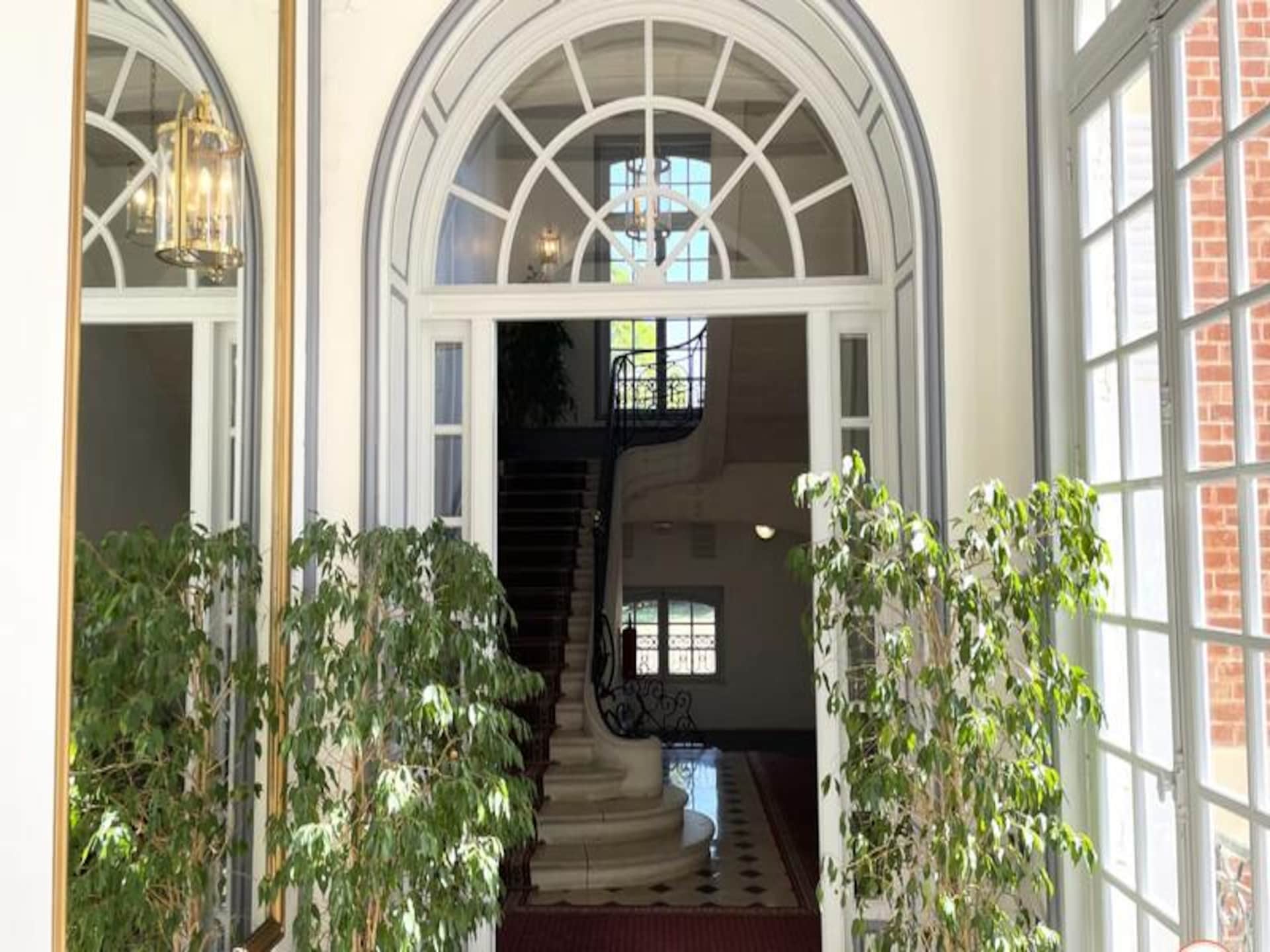 Stijlvol 2-kamerappartement met parkzicht in Deauville - foto 32
