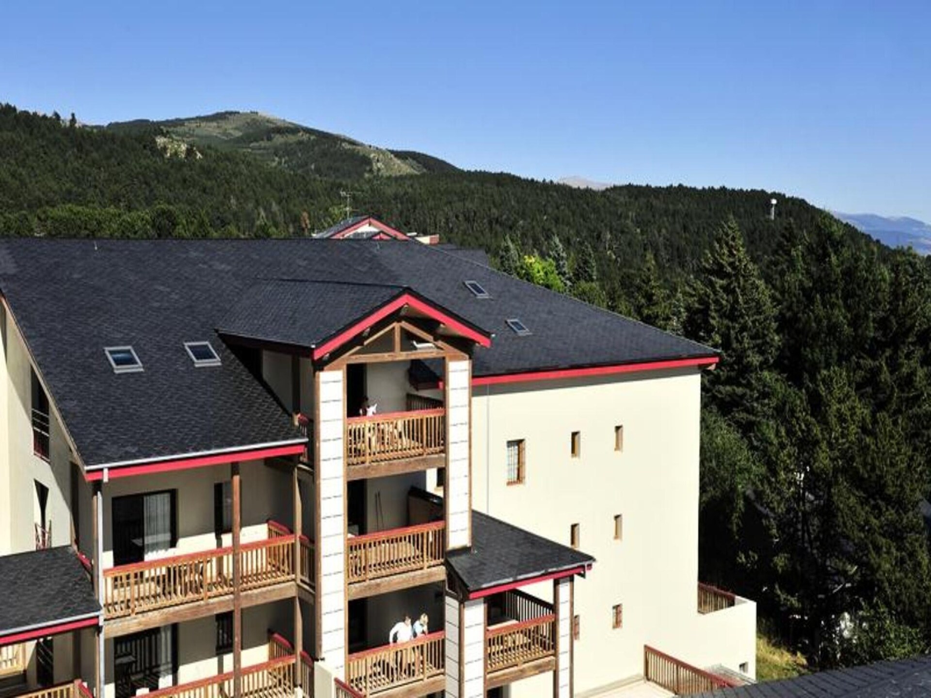 Ruim 8-persoons appartement met bergzicht in Font-Romeu, vlakbij de pistes - foto 16