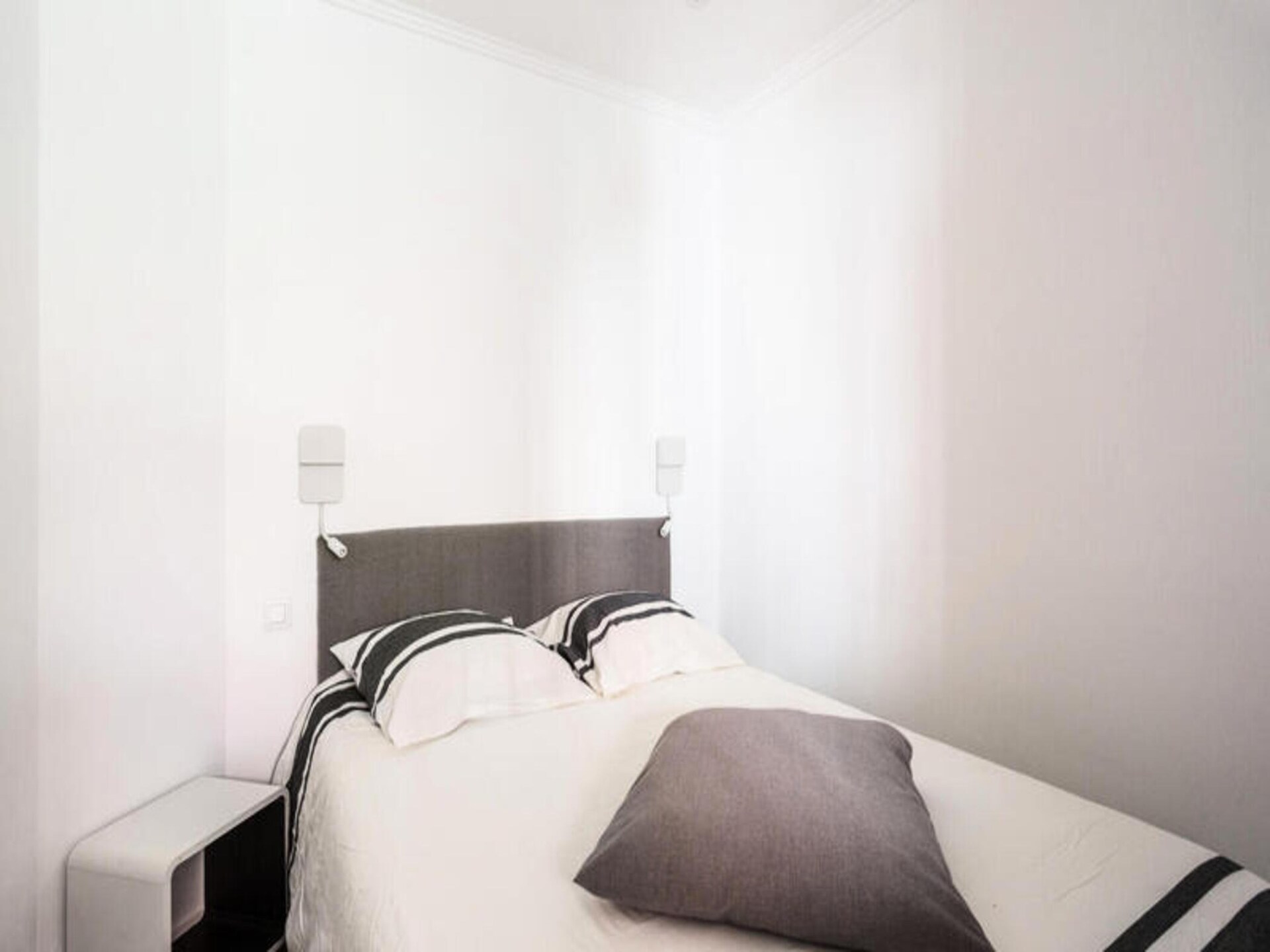 Modern appartement met panoramisch uitzicht op de Golf van Saint-Tropez - foto 17