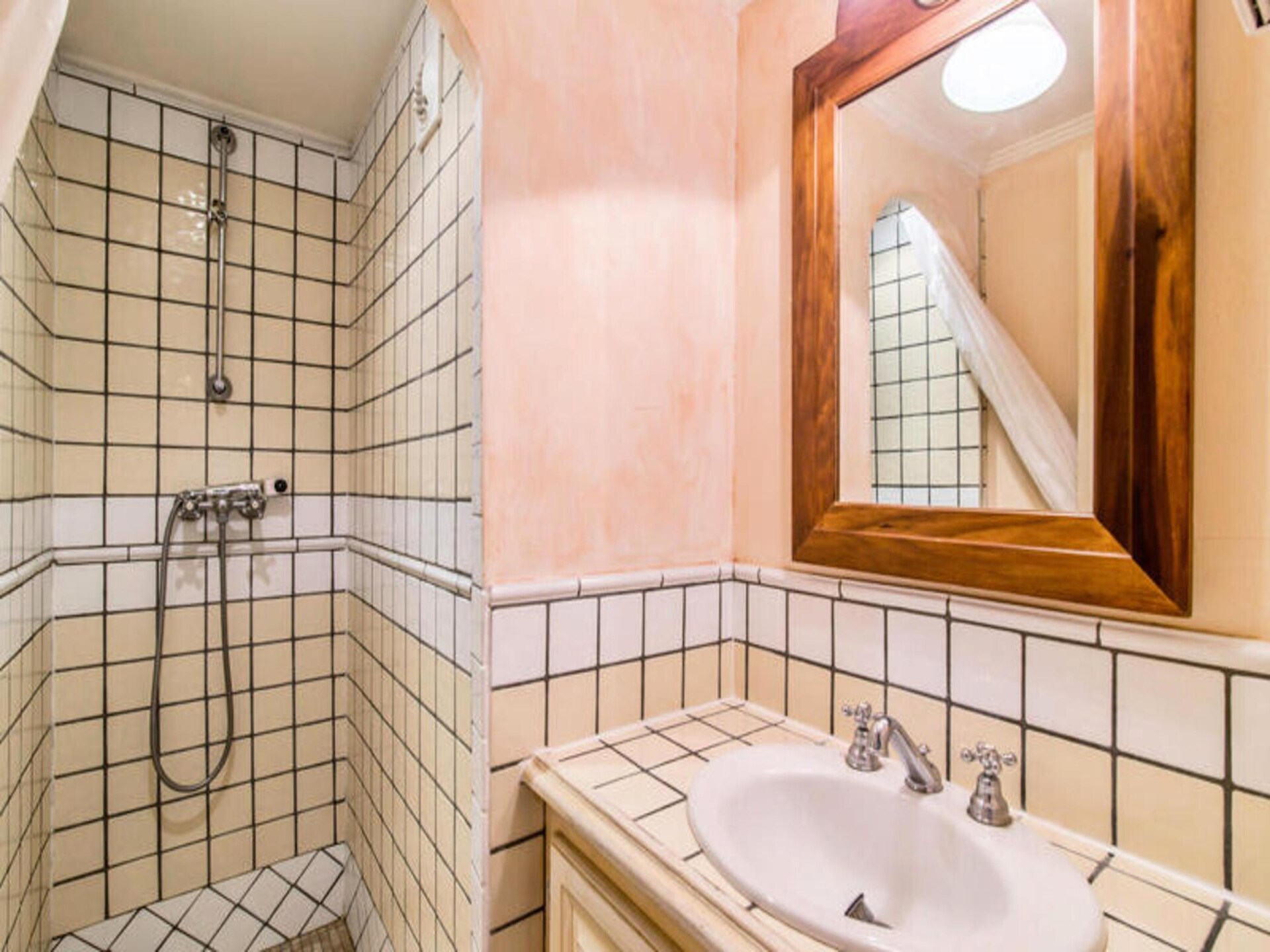 Ruim appartement voor 8 personen bij Saint-Tropez met zwembadparadijs - foto 19