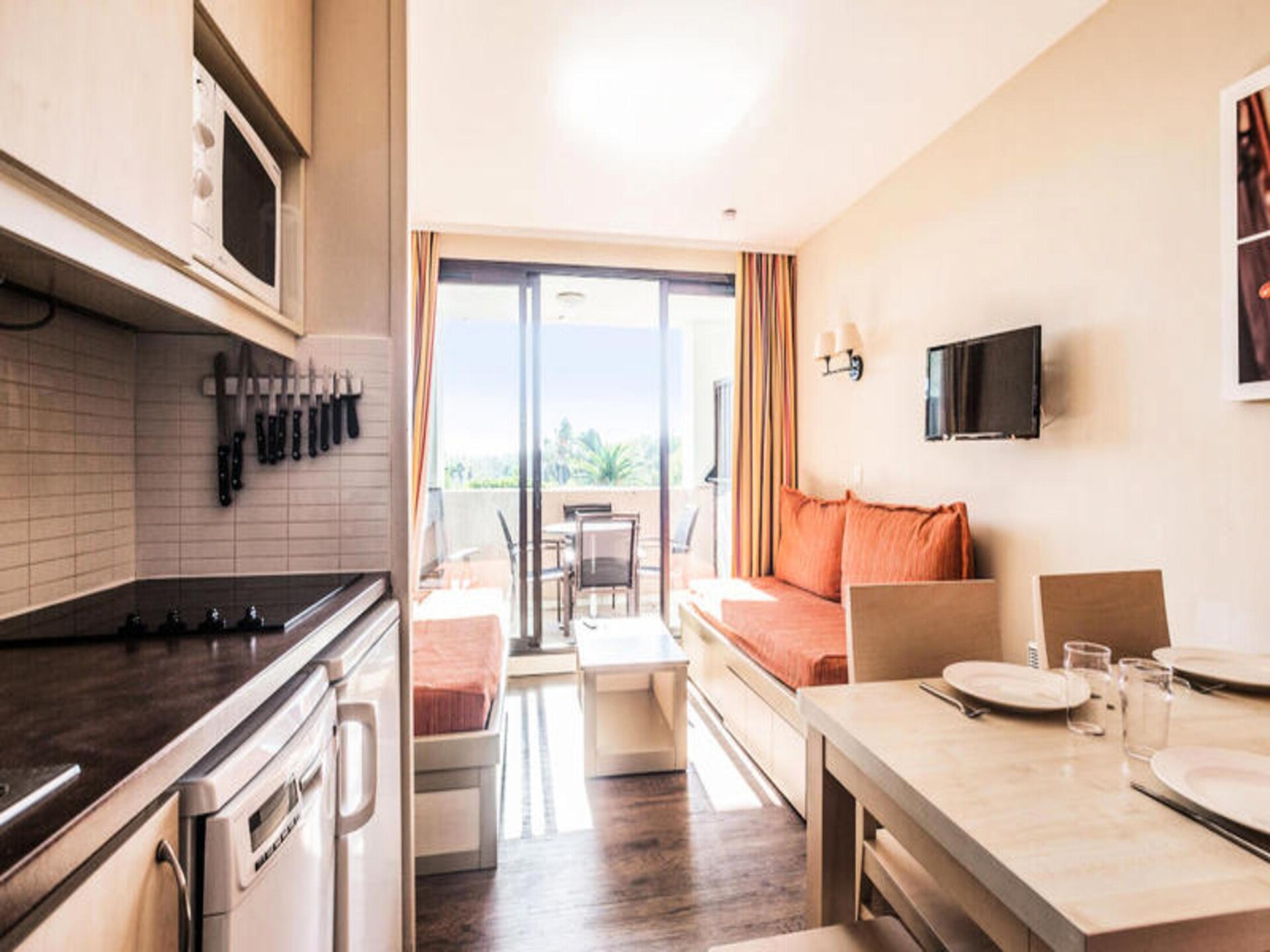 Knus appartement op 500m van strand in bloemrijk Grimaud - foto 6