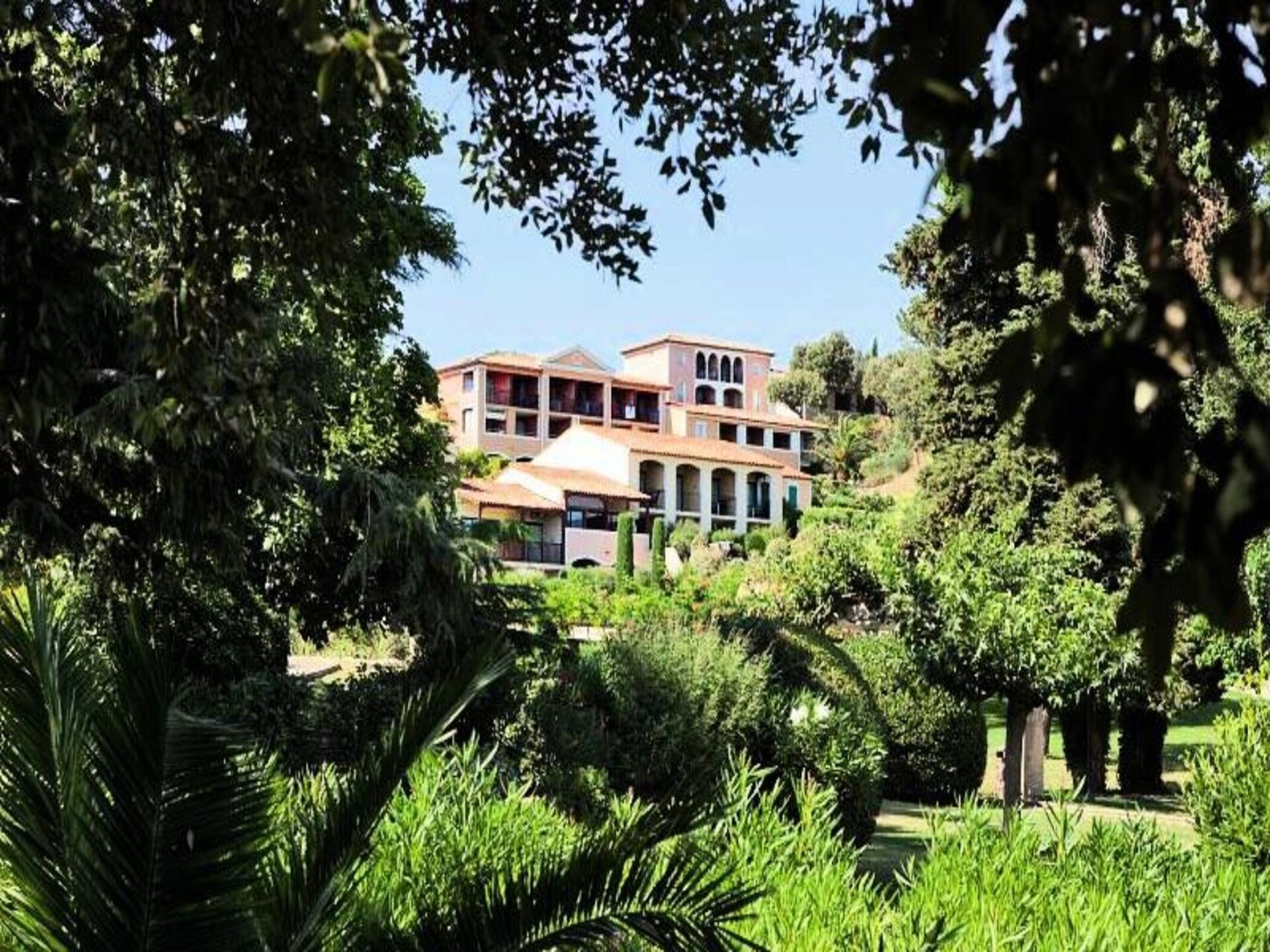 Studio-appartement op 16 hectare groot landgoed, 500m van strand in Grimaud - foto 25