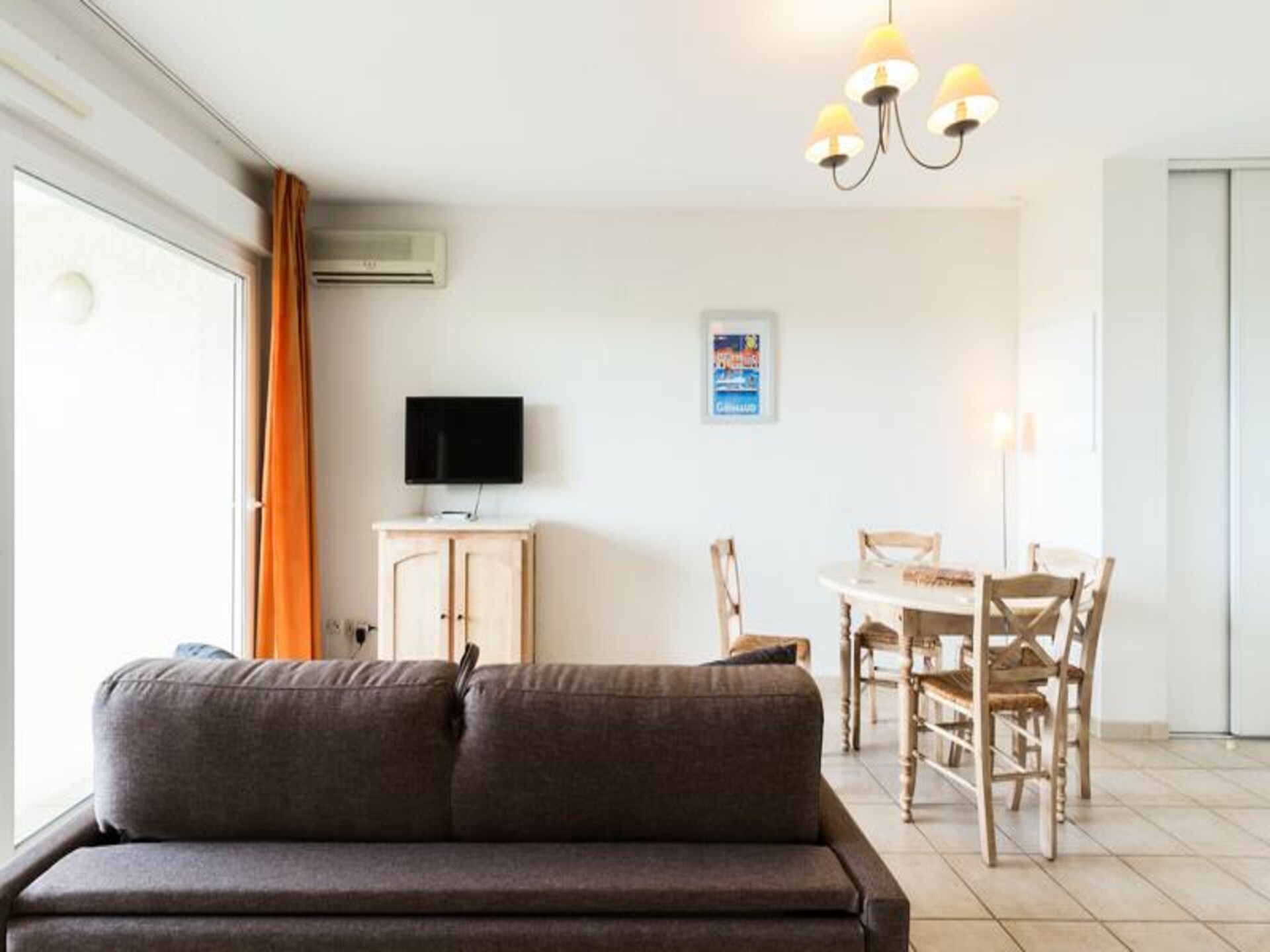 Ruim appartement bij Grimaud met zwembad, vlakbij stranden Golf van Saint-Tropez - foto 23