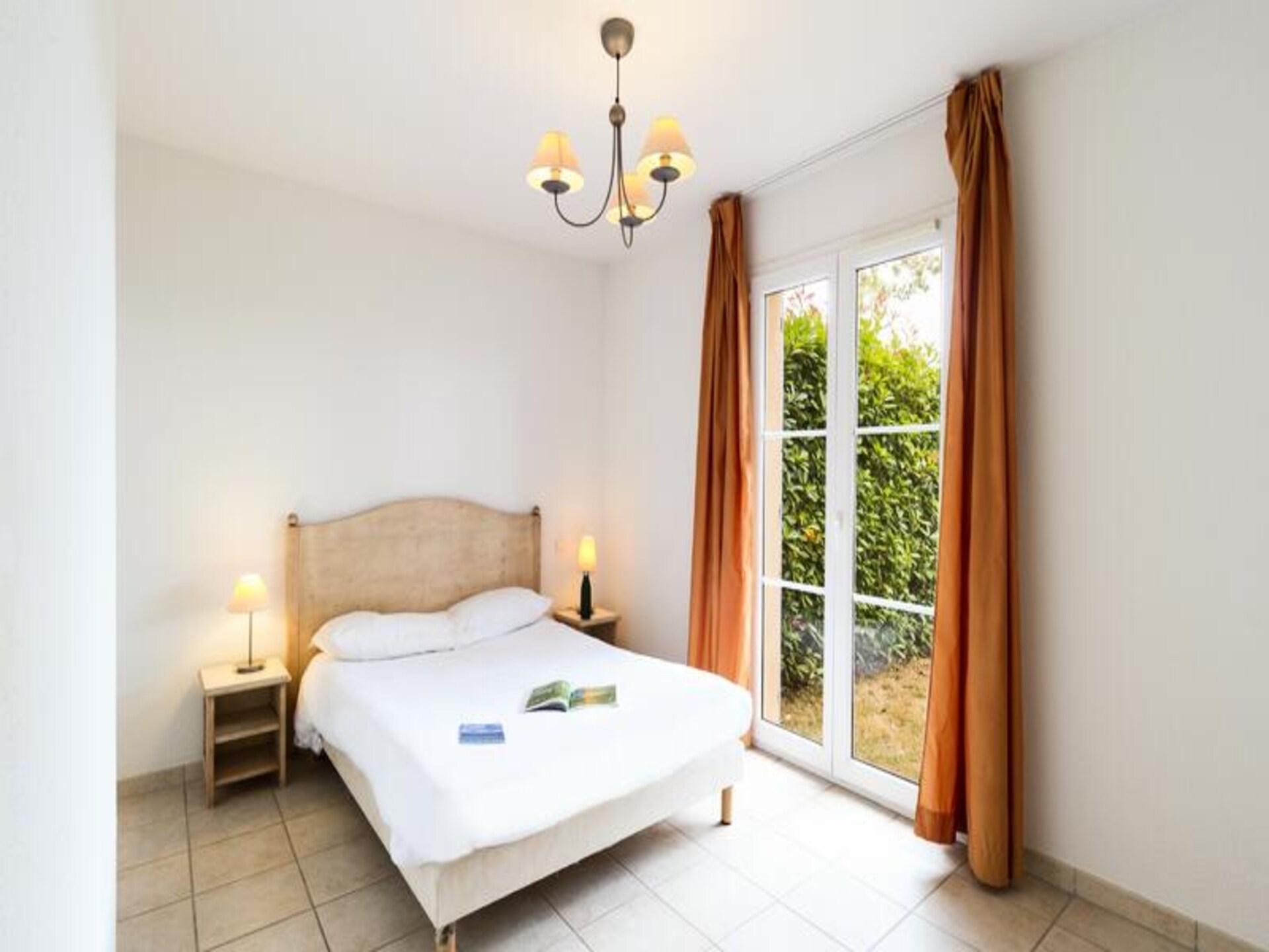 Ruim appartement bij Grimaud met zwembad, vlakbij stranden Golf van Saint-Tropez - foto 25