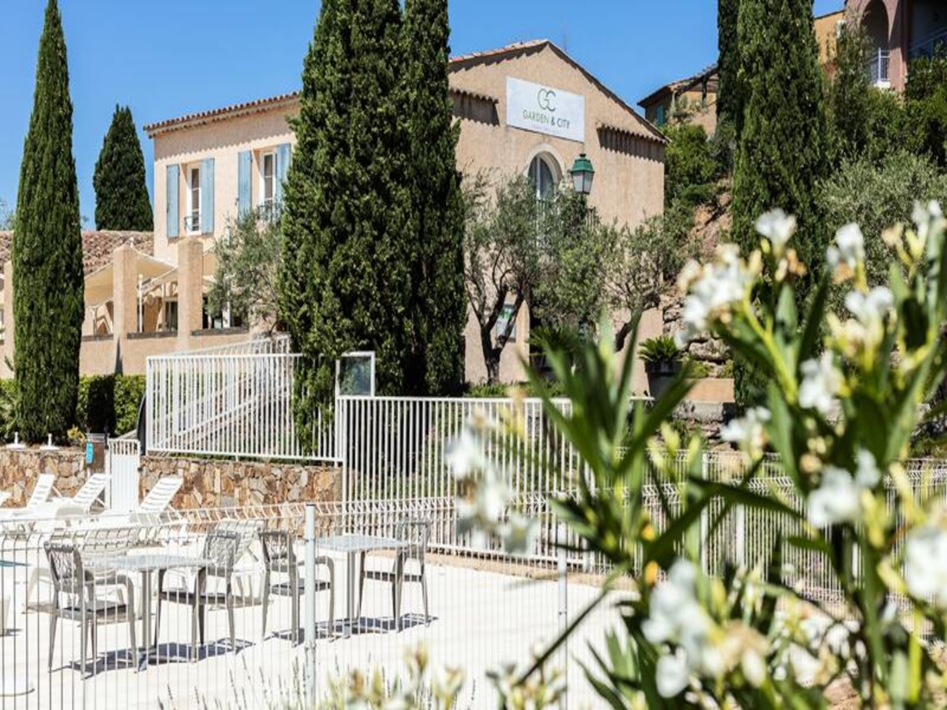 Ruim appartement voor 8 personen bij Grimaud, met zwembad en terras - foto 16
